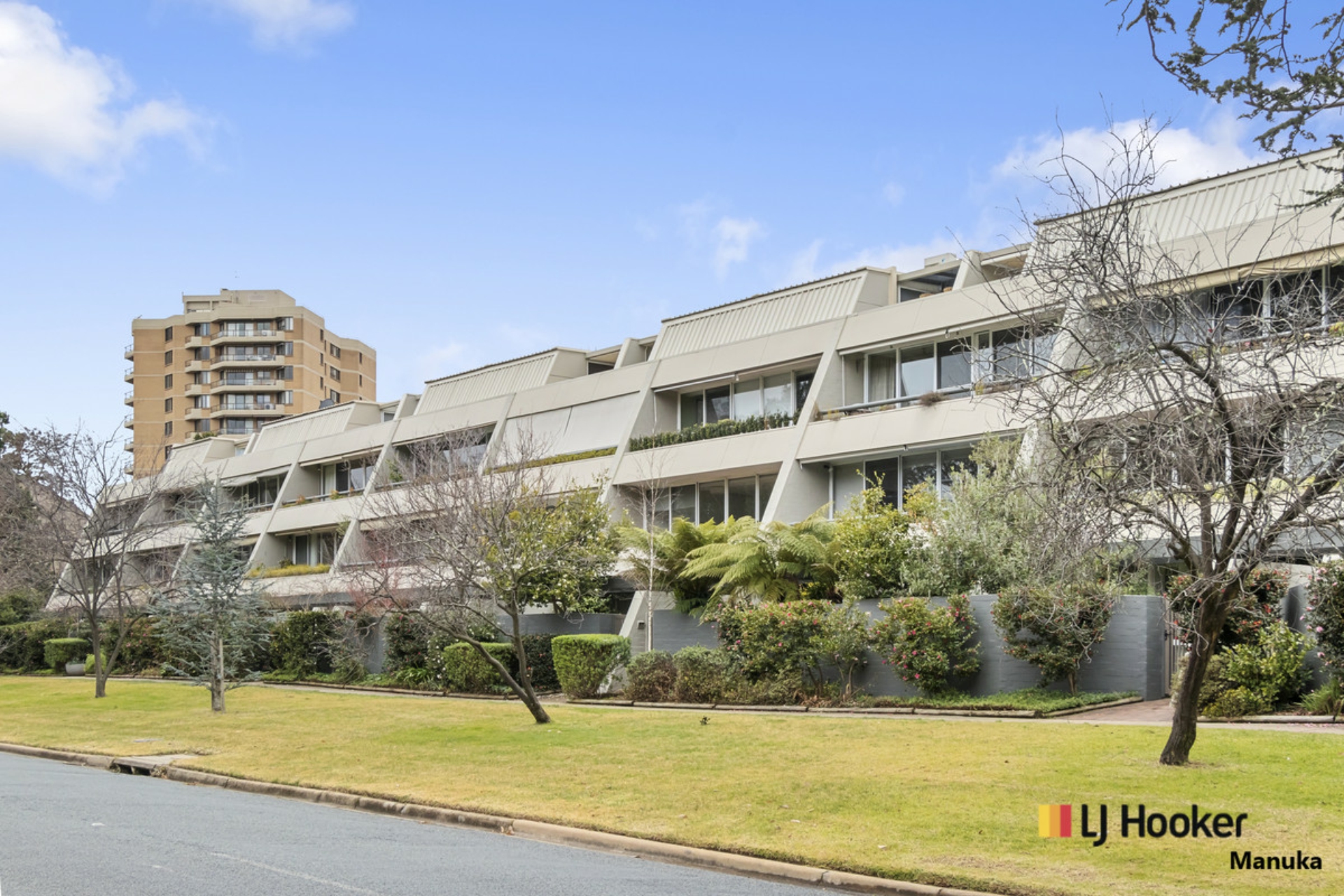 27/18 Currie Crescent, KINGSTON