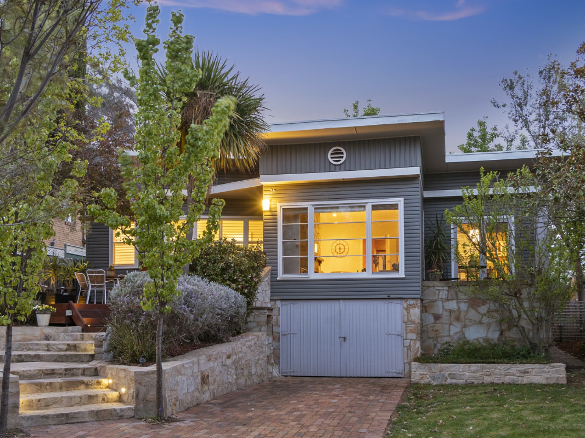 36 Carnegie Crescent, NARRABUNDAH