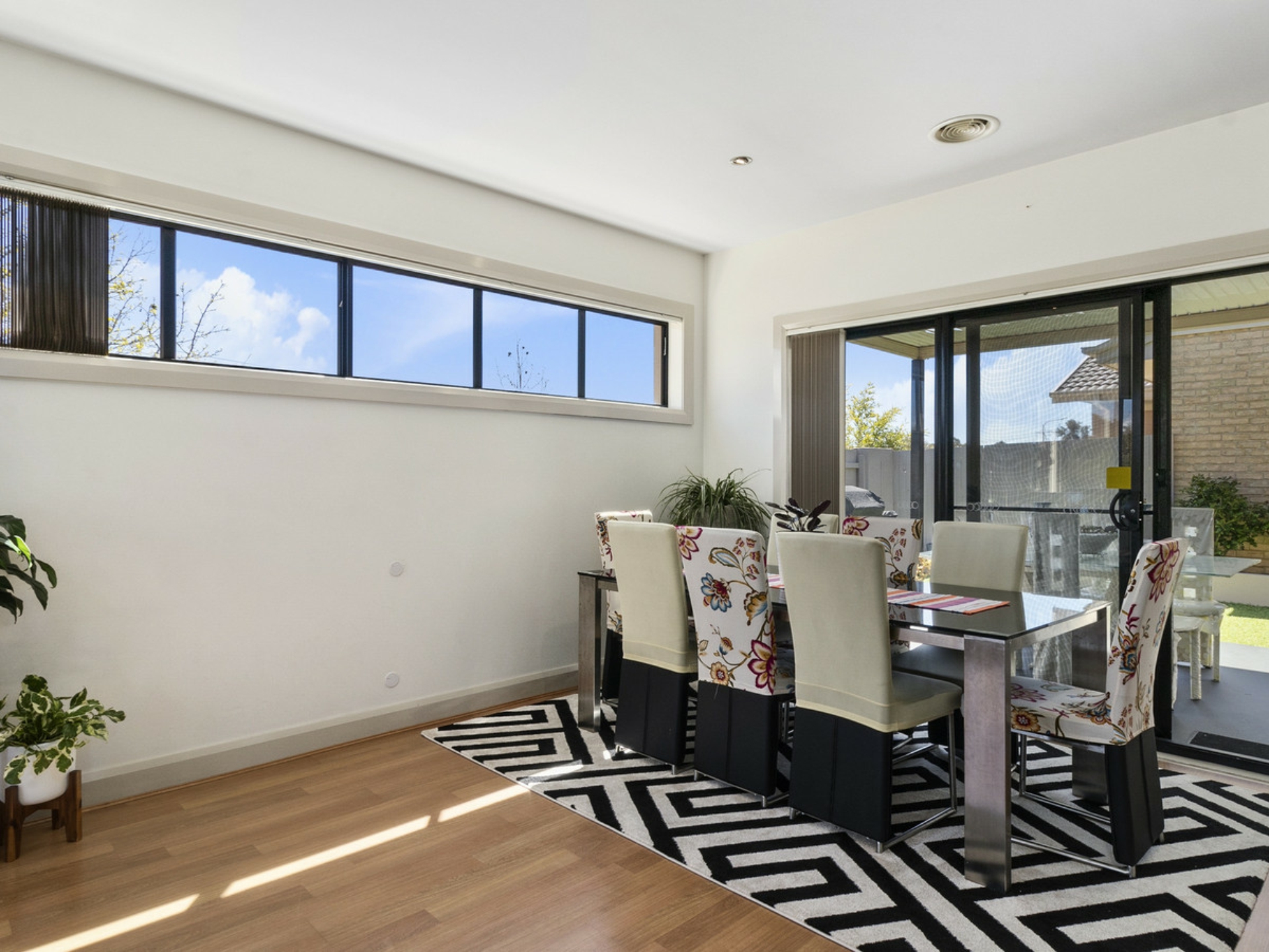 4 Stump Jump Crescent, DUNLOP