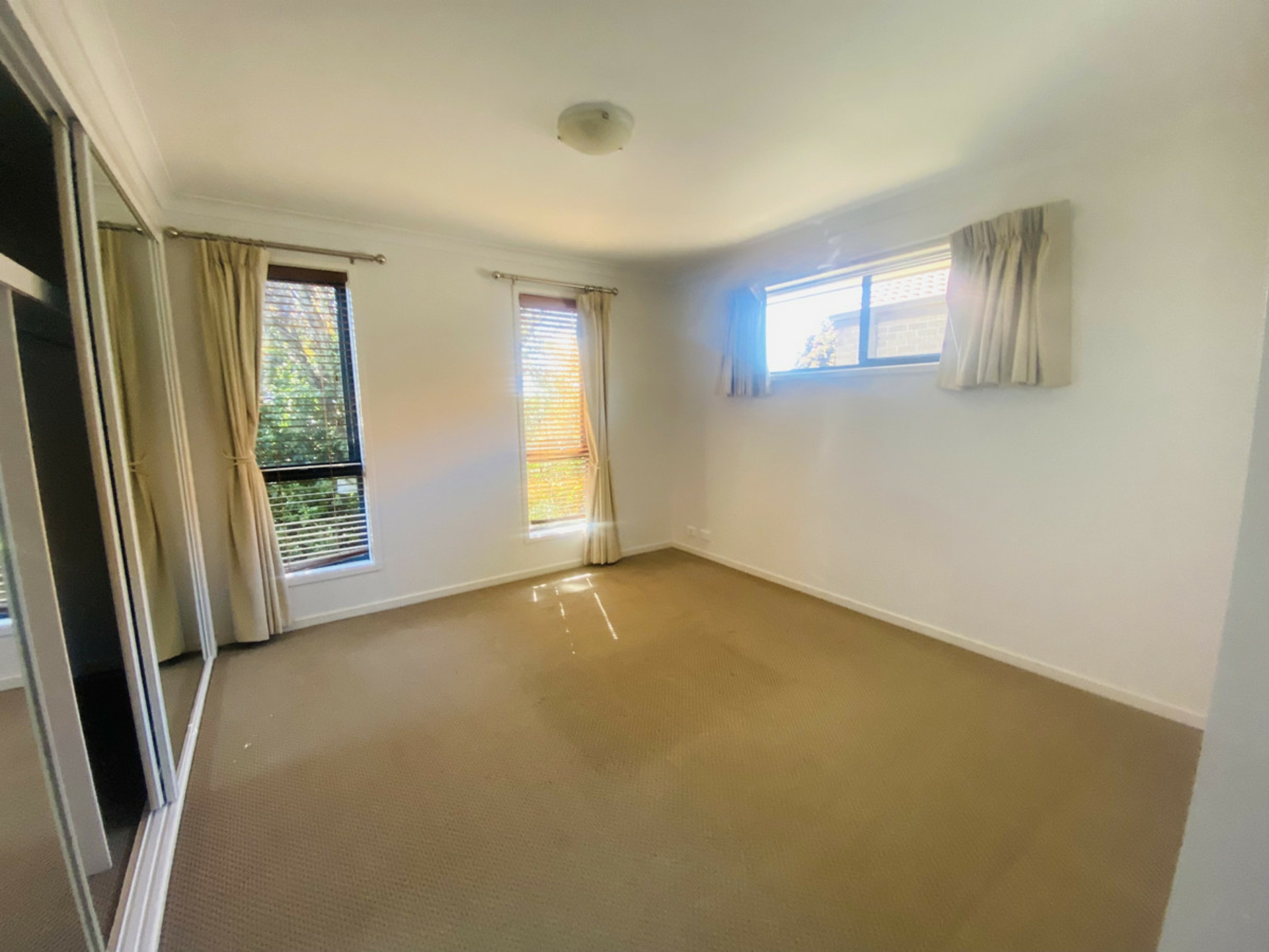 84 Hollows Circuit, MACGREGOR