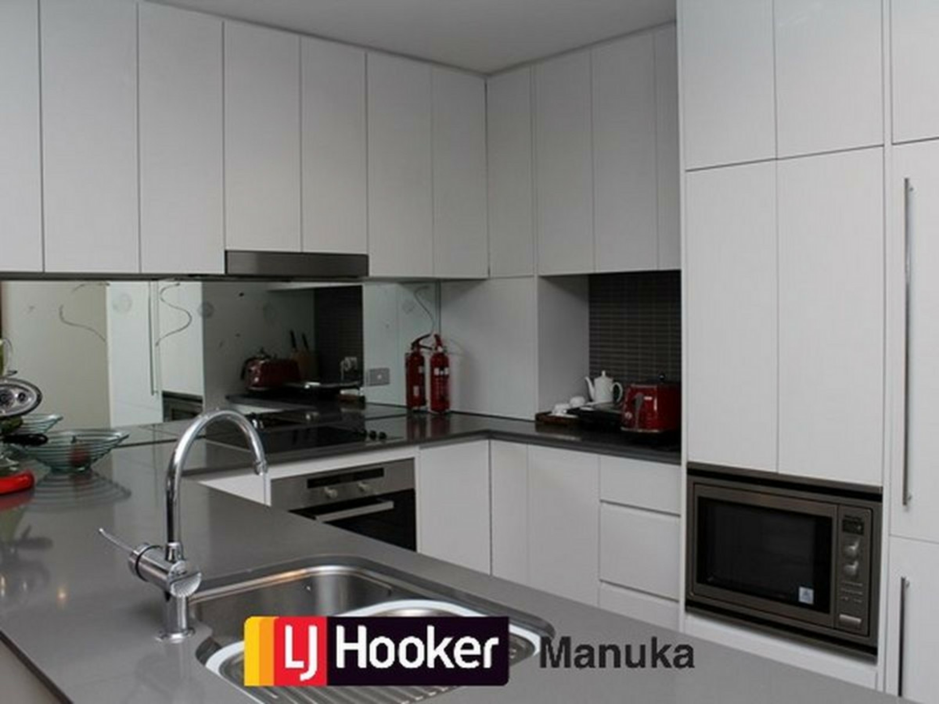 14/34 Canberra Avenue, FORREST