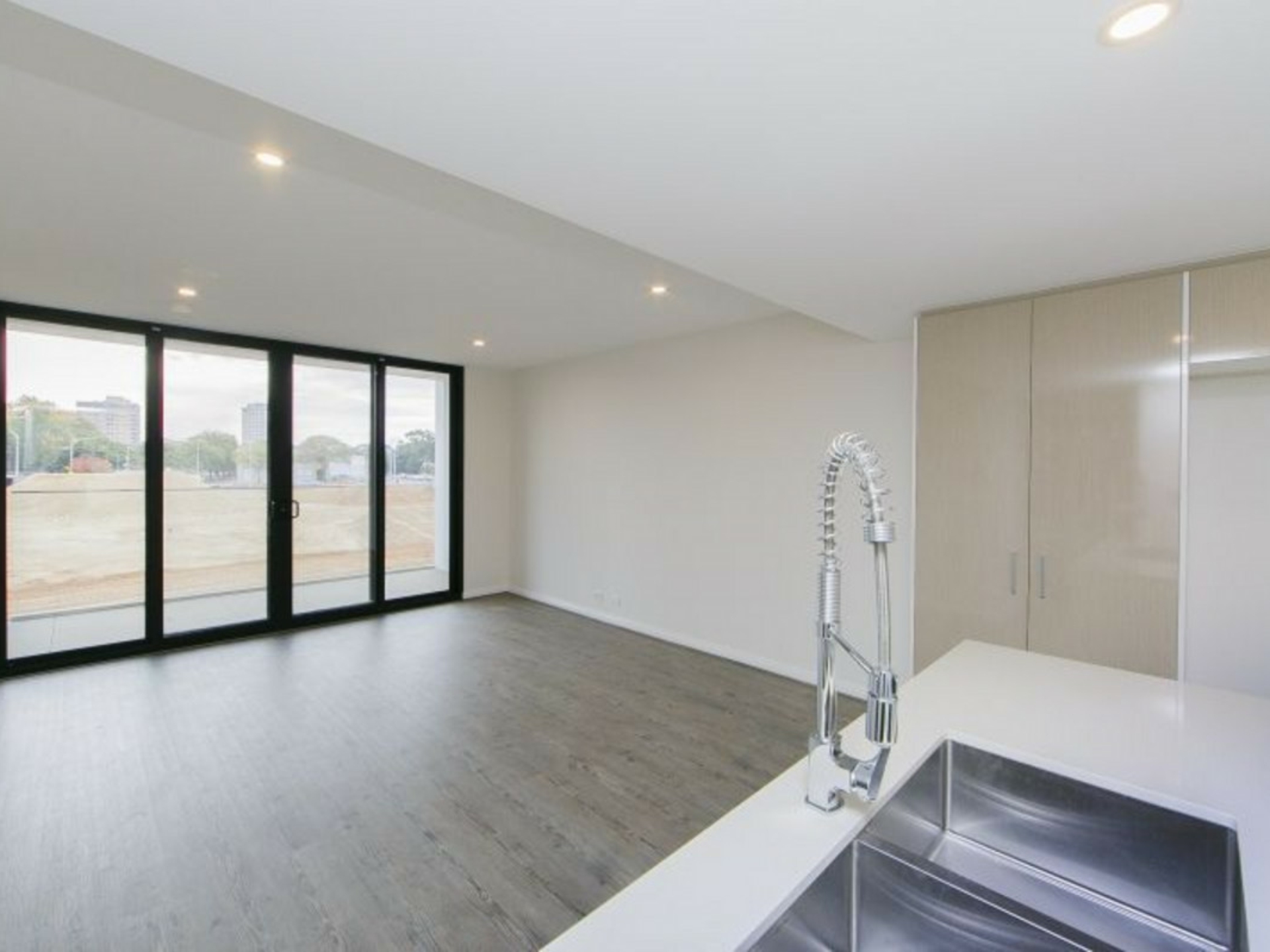 56/29 Dawes Street, KINGSTON