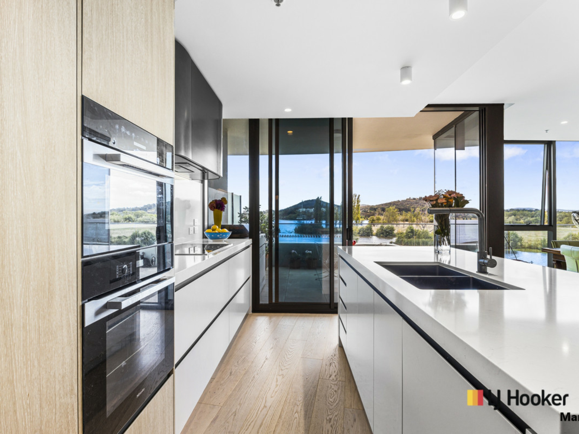 210/45 Honeysett View, KINGSTON