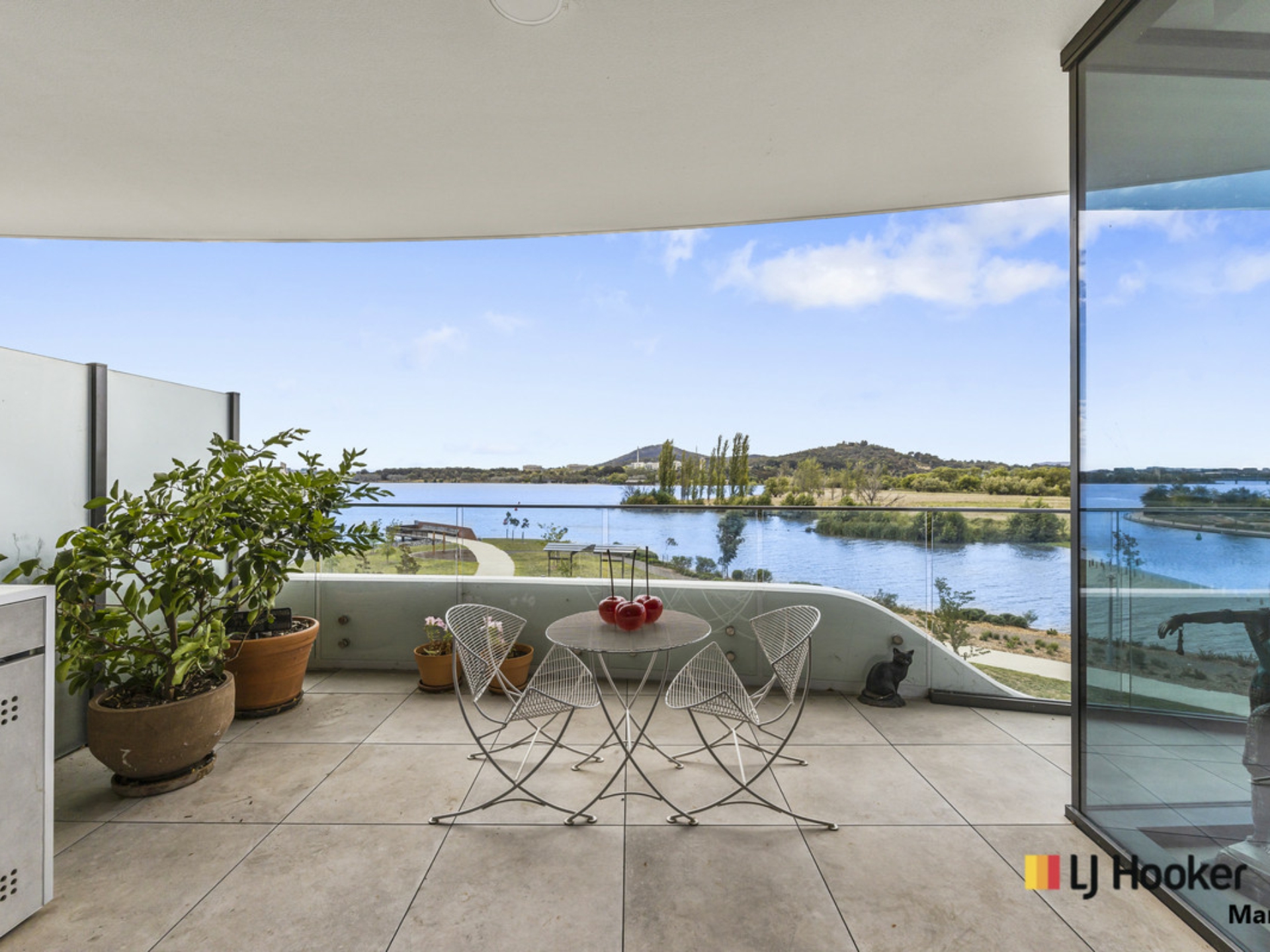 210/45 Honeysett View, KINGSTON