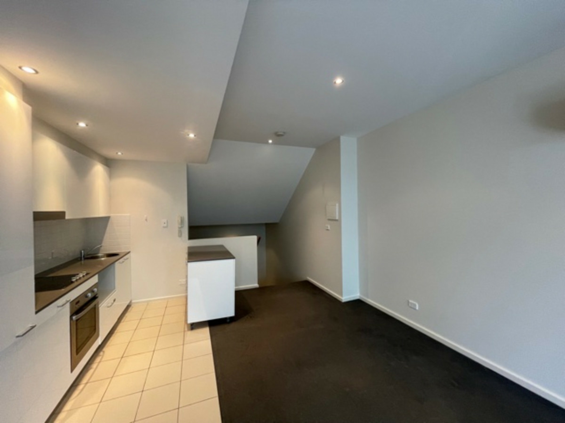 9/1 Gordon Street, CANBERRA