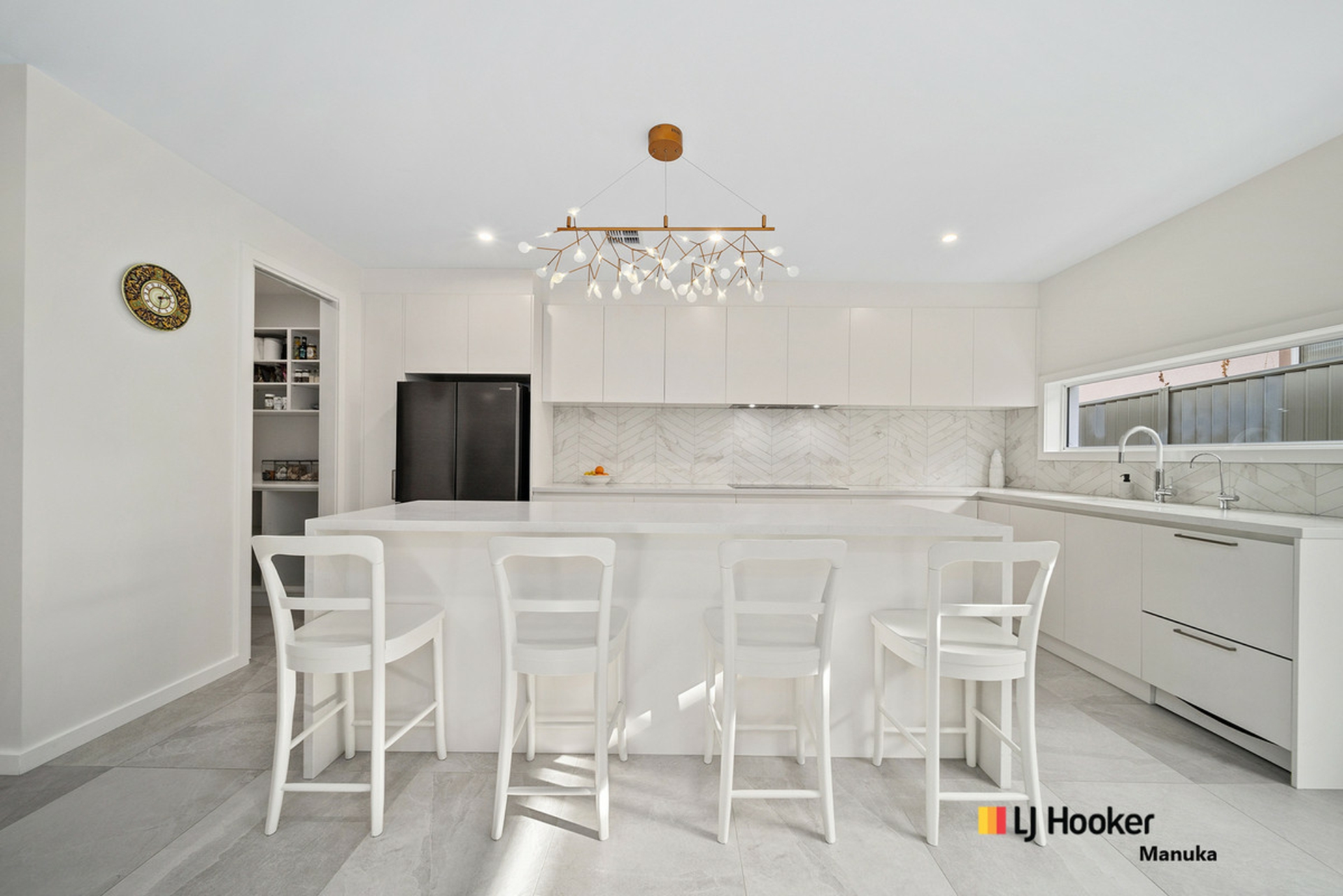 18 Bedford Street, DEAKIN