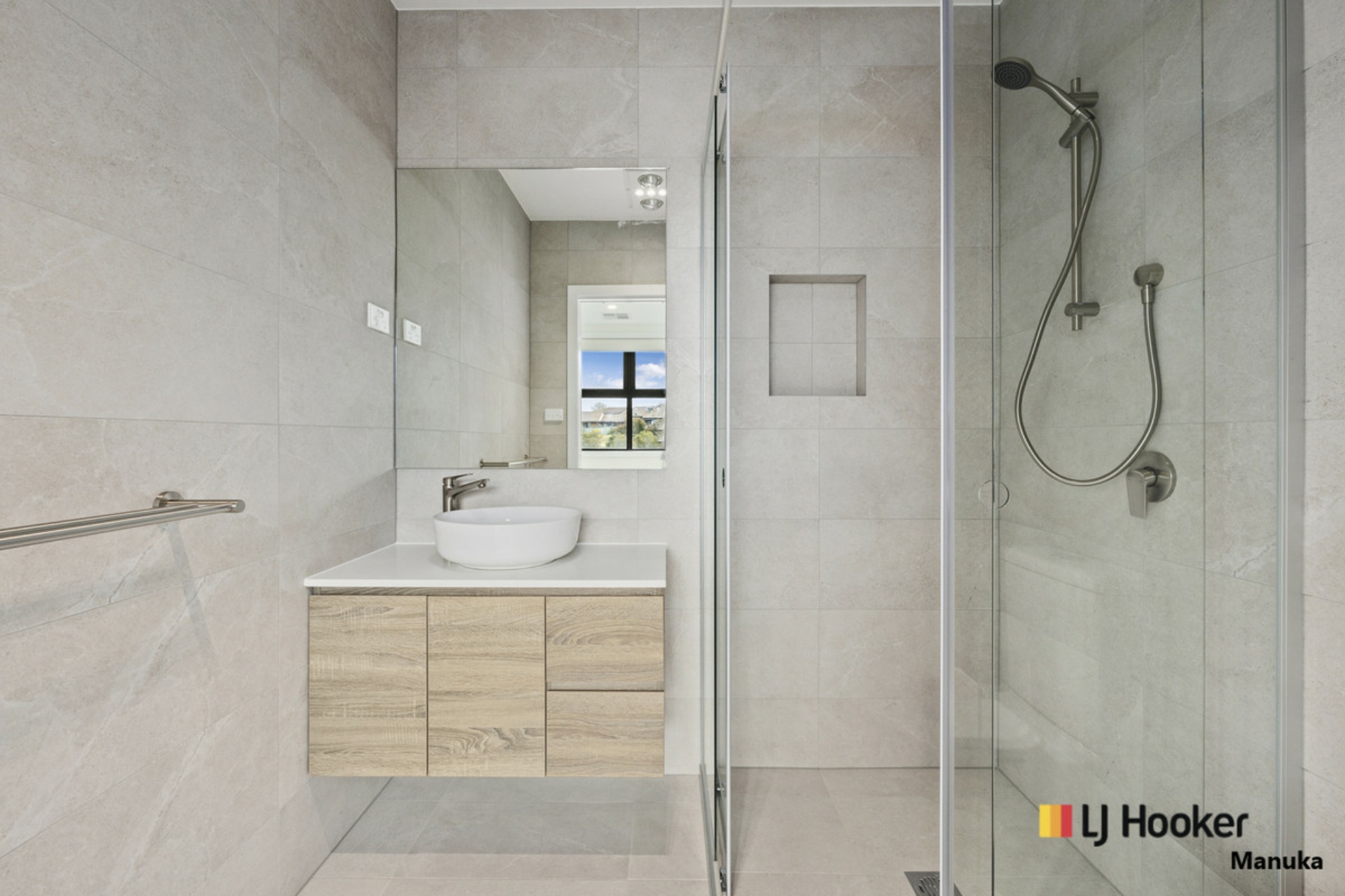 5/12 Ellison Harvie Close, GREENWAY