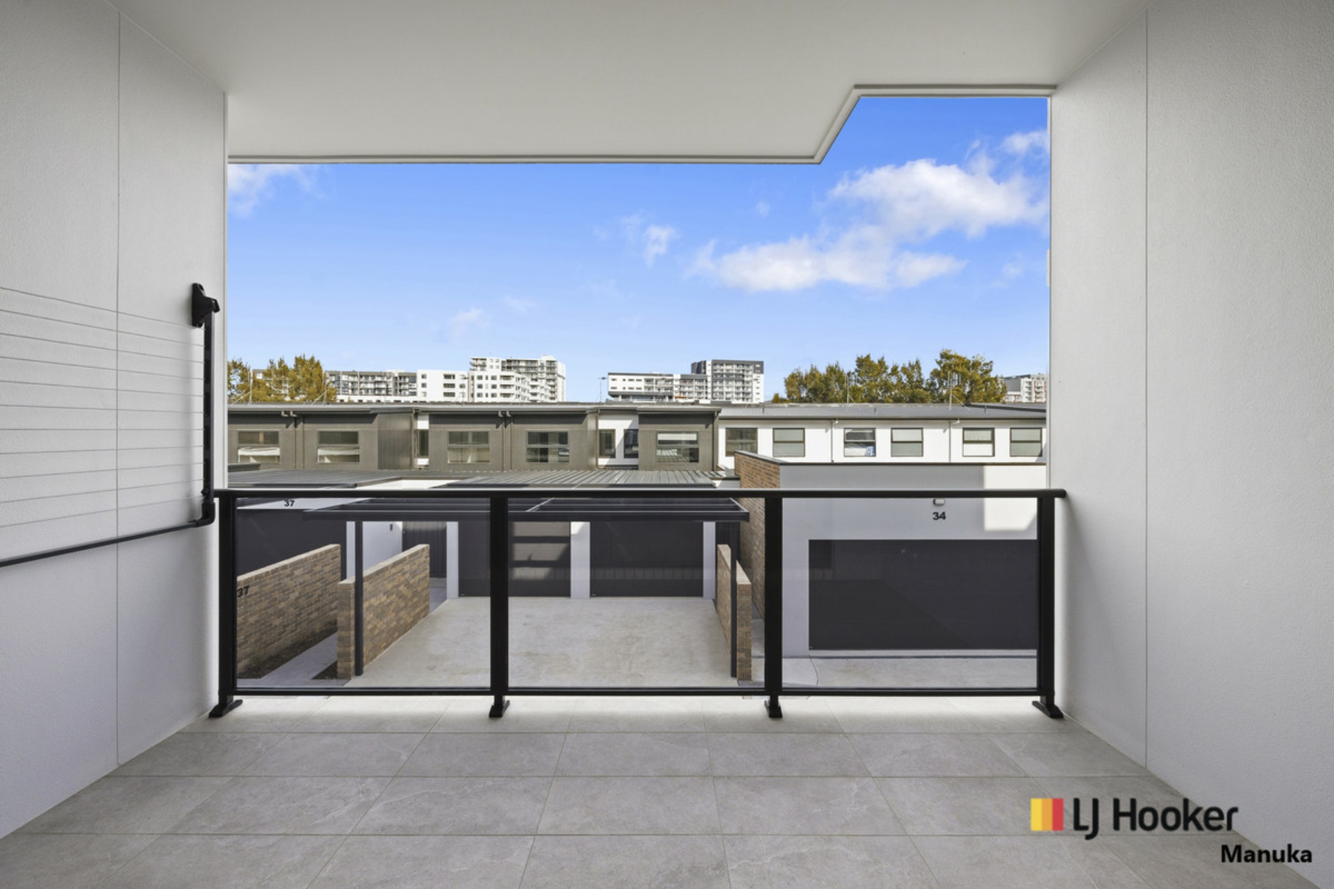 5/12 Ellison Harvie Close, GREENWAY
