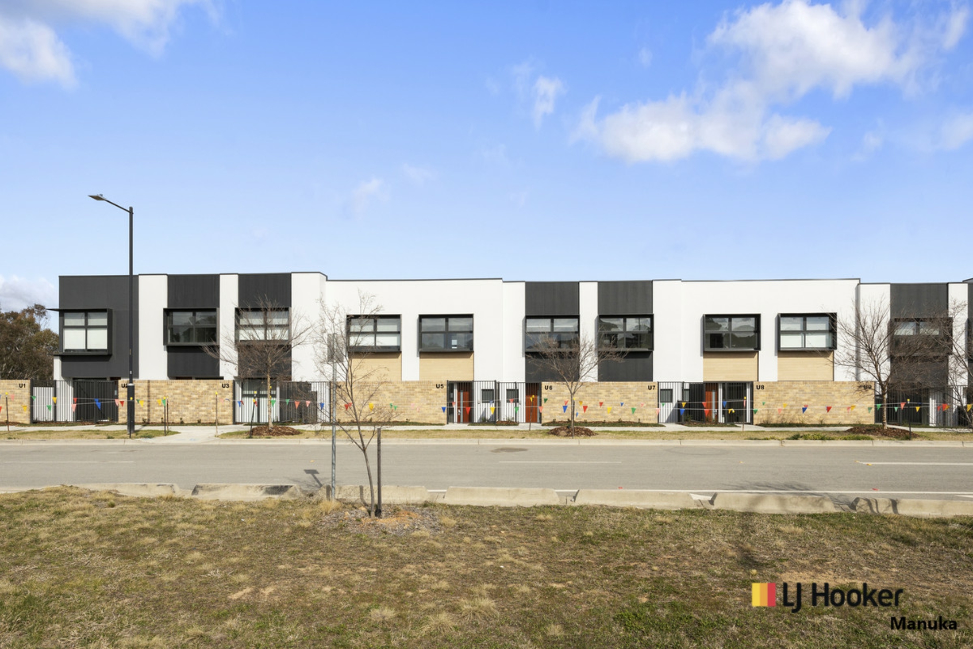5/12 Ellison Harvie Close, GREENWAY