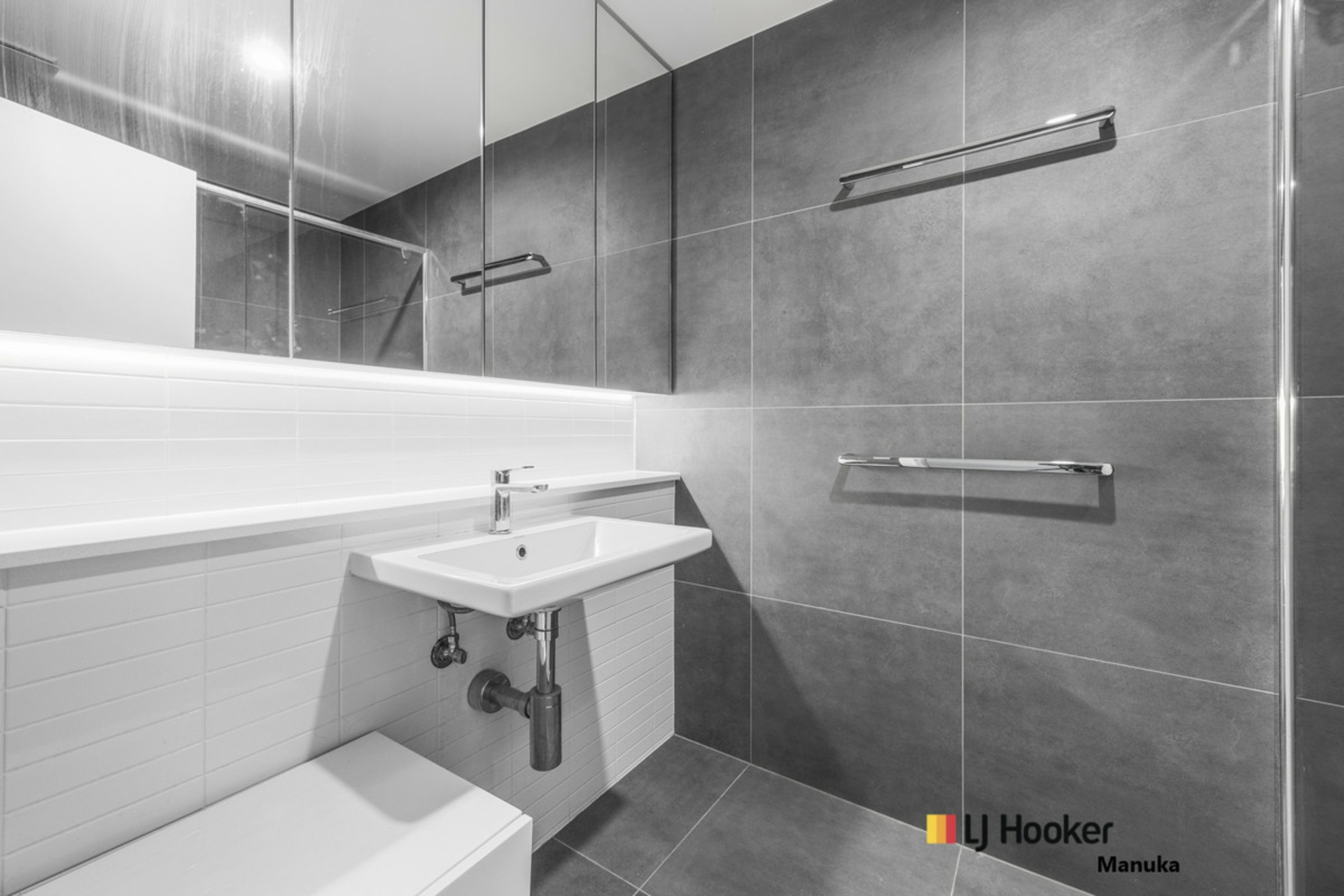 113/81 Constitution Avenue, CAMPBELL