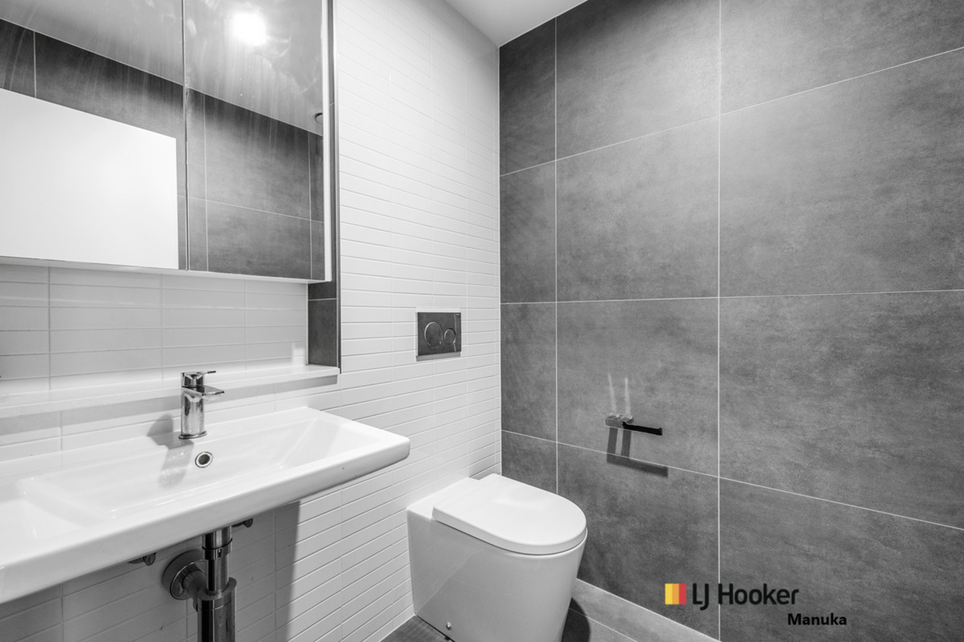 113/81 Constitution Avenue, CAMPBELL