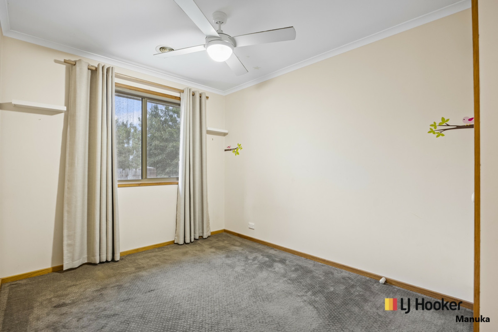 52 Kangaroo Close, NICHOLLS