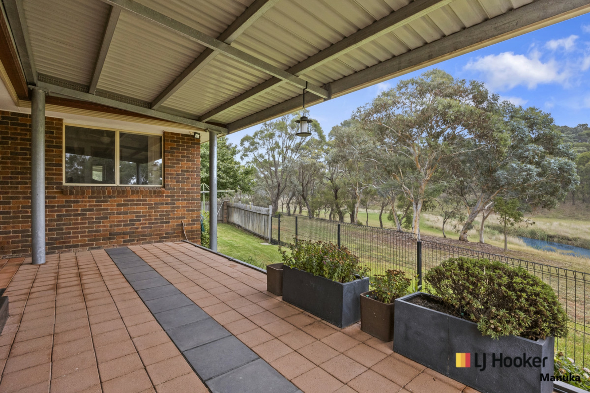 52 Kangaroo Close, NICHOLLS