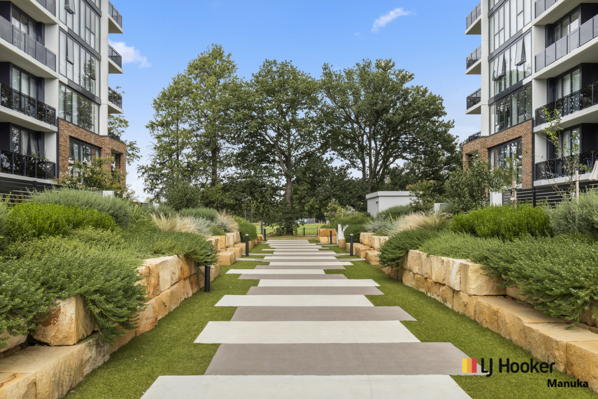 96/39 McIntyre Street, NARRABUNDAH