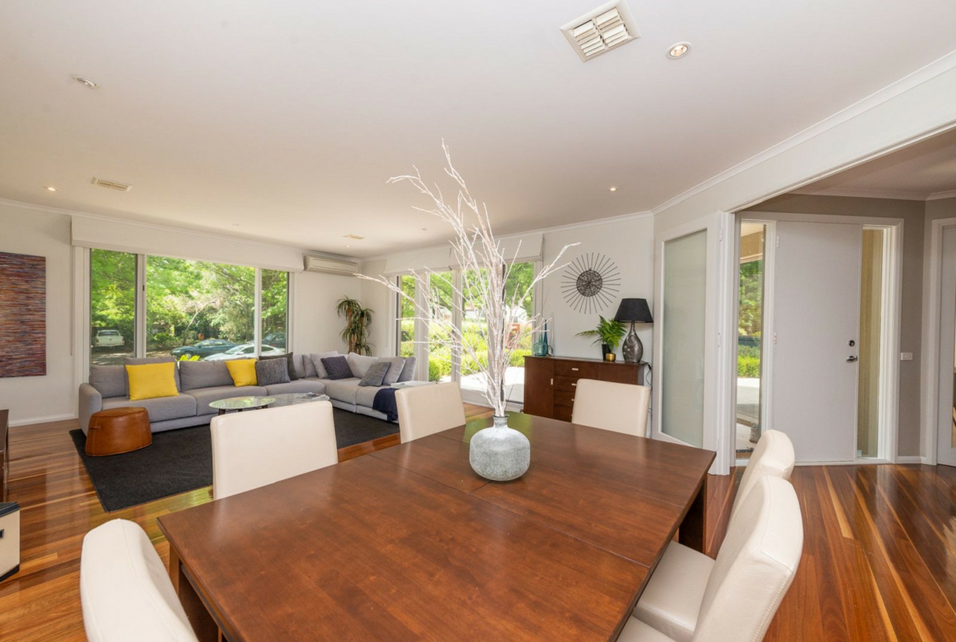 52 Schlich Street, YARRALUMLA