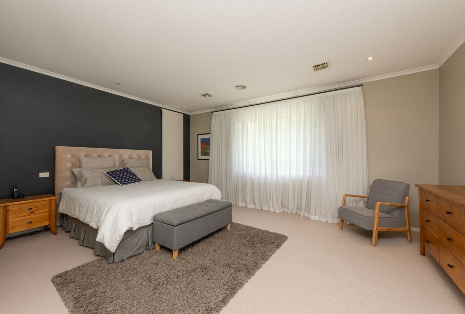 52 Schlich Street, YARRALUMLA