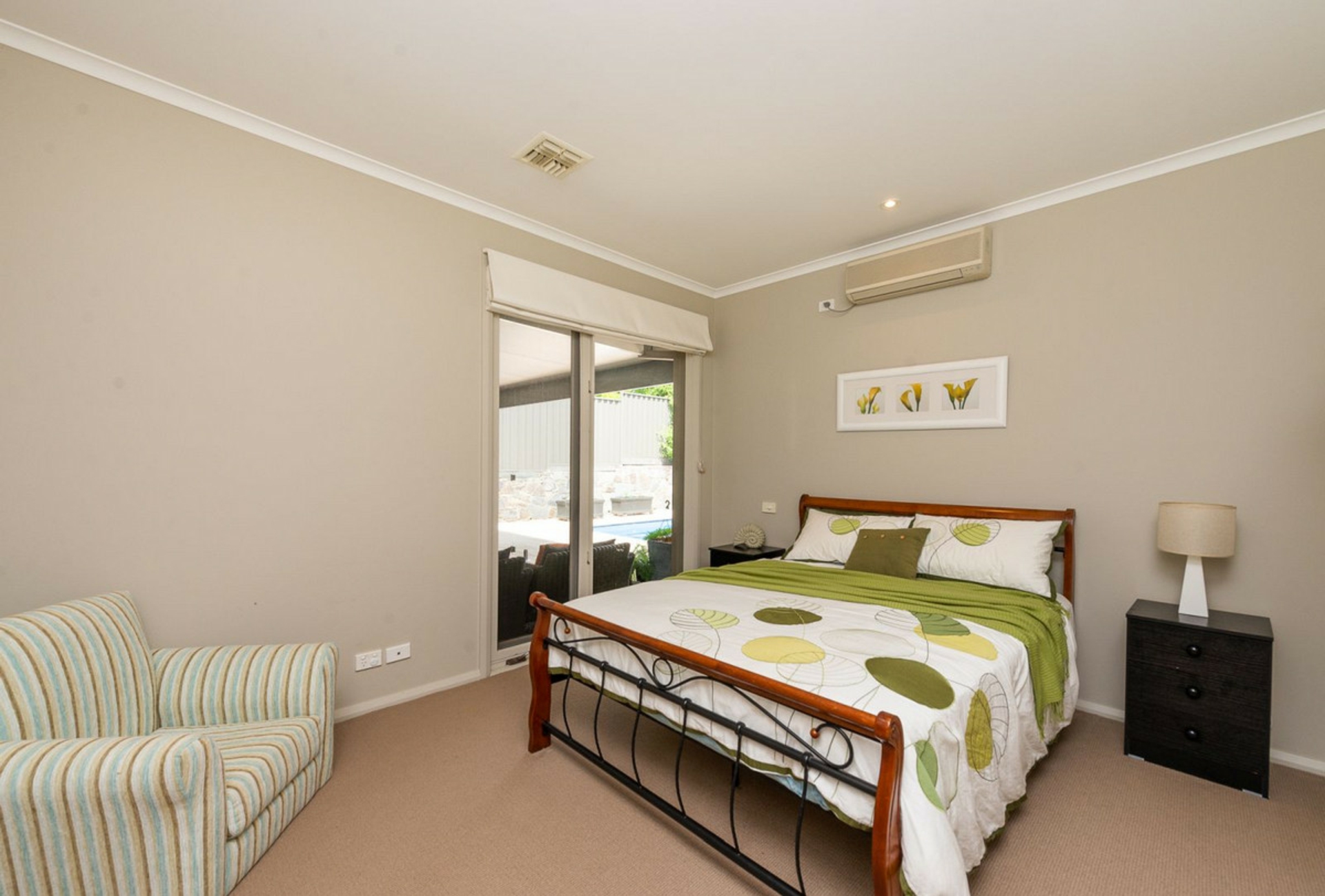 52 Schlich Street, YARRALUMLA