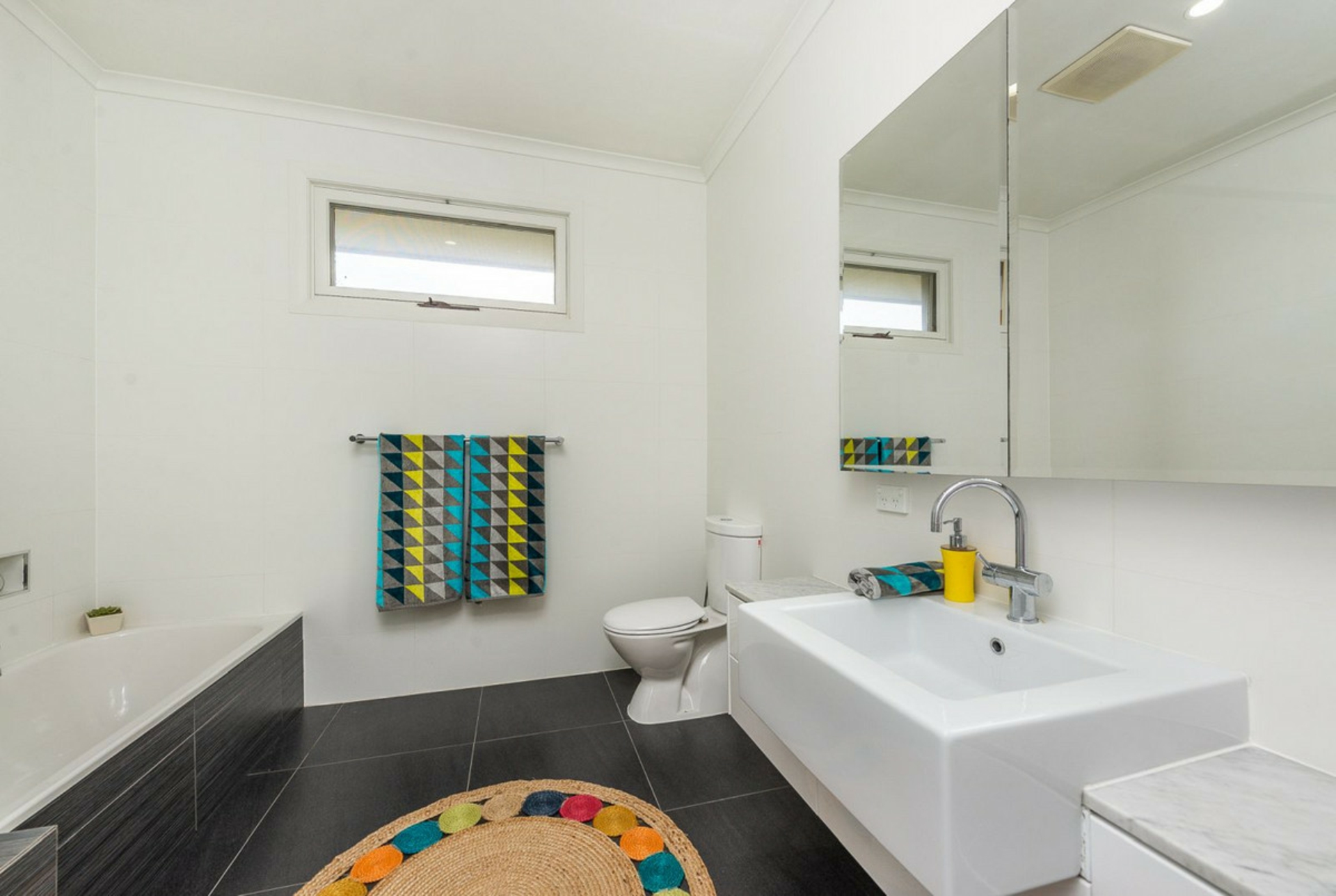 52 Schlich Street, YARRALUMLA