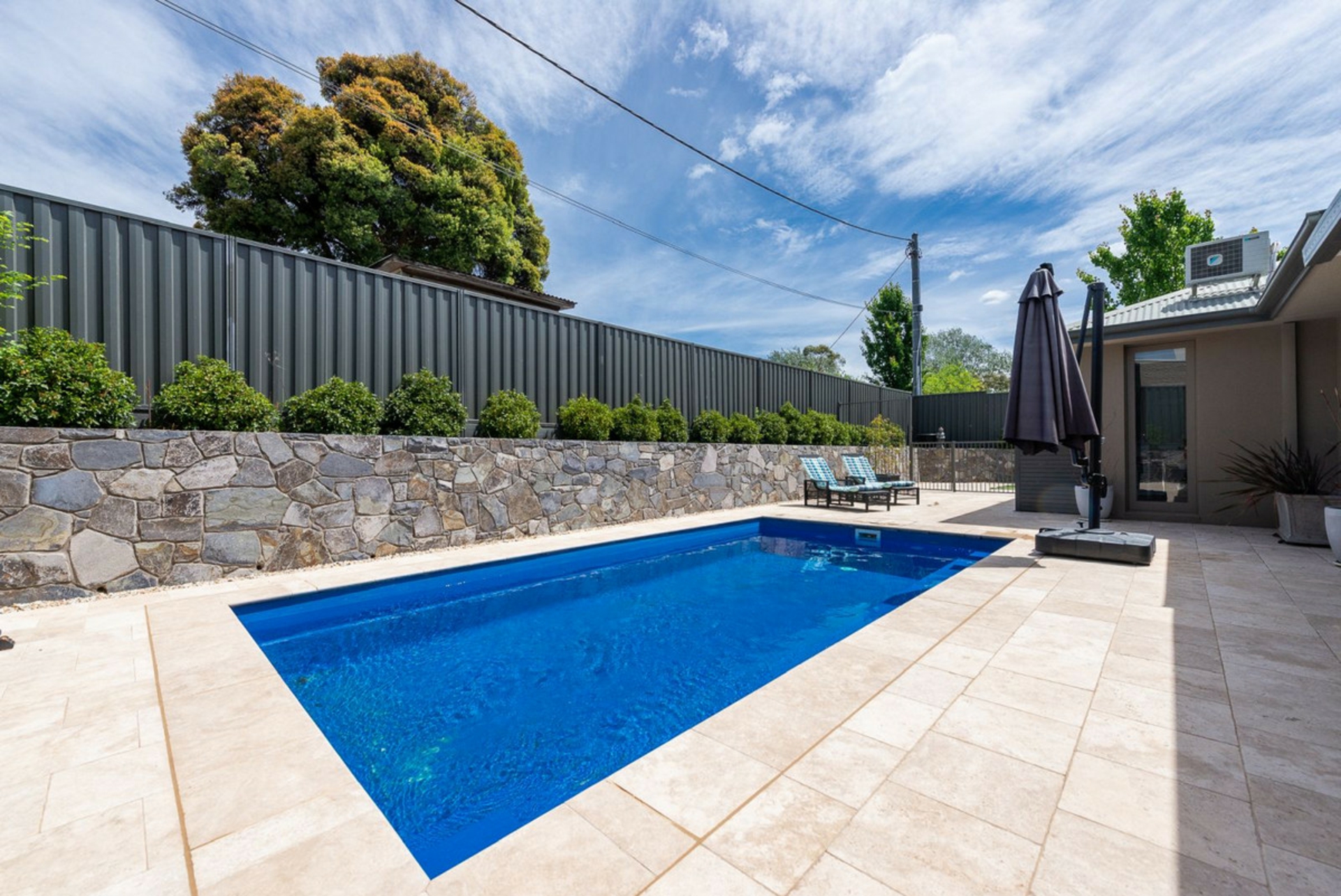 52 Schlich Street, YARRALUMLA