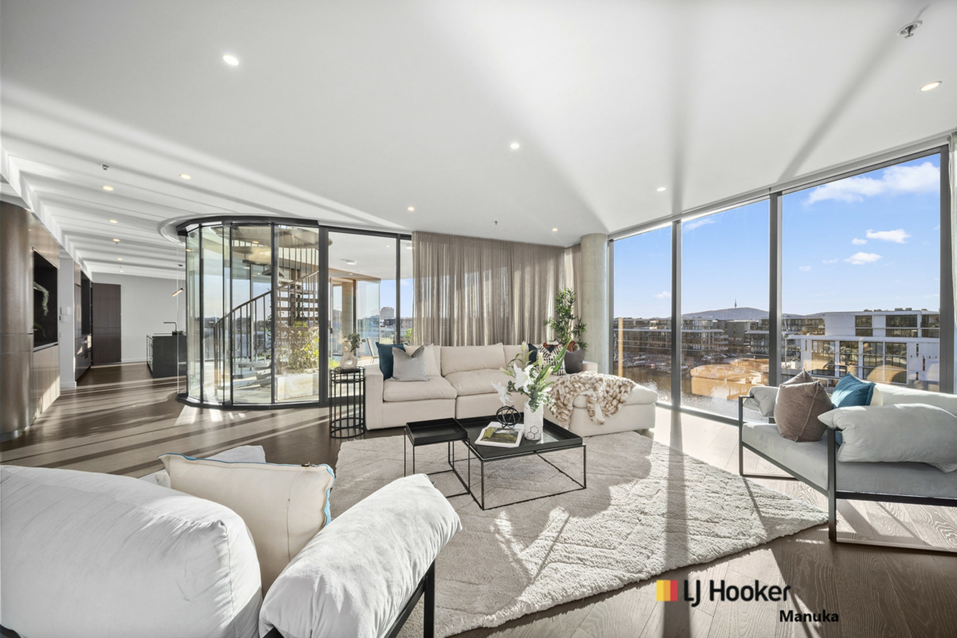 502/45 Honeysett View, KINGSTON