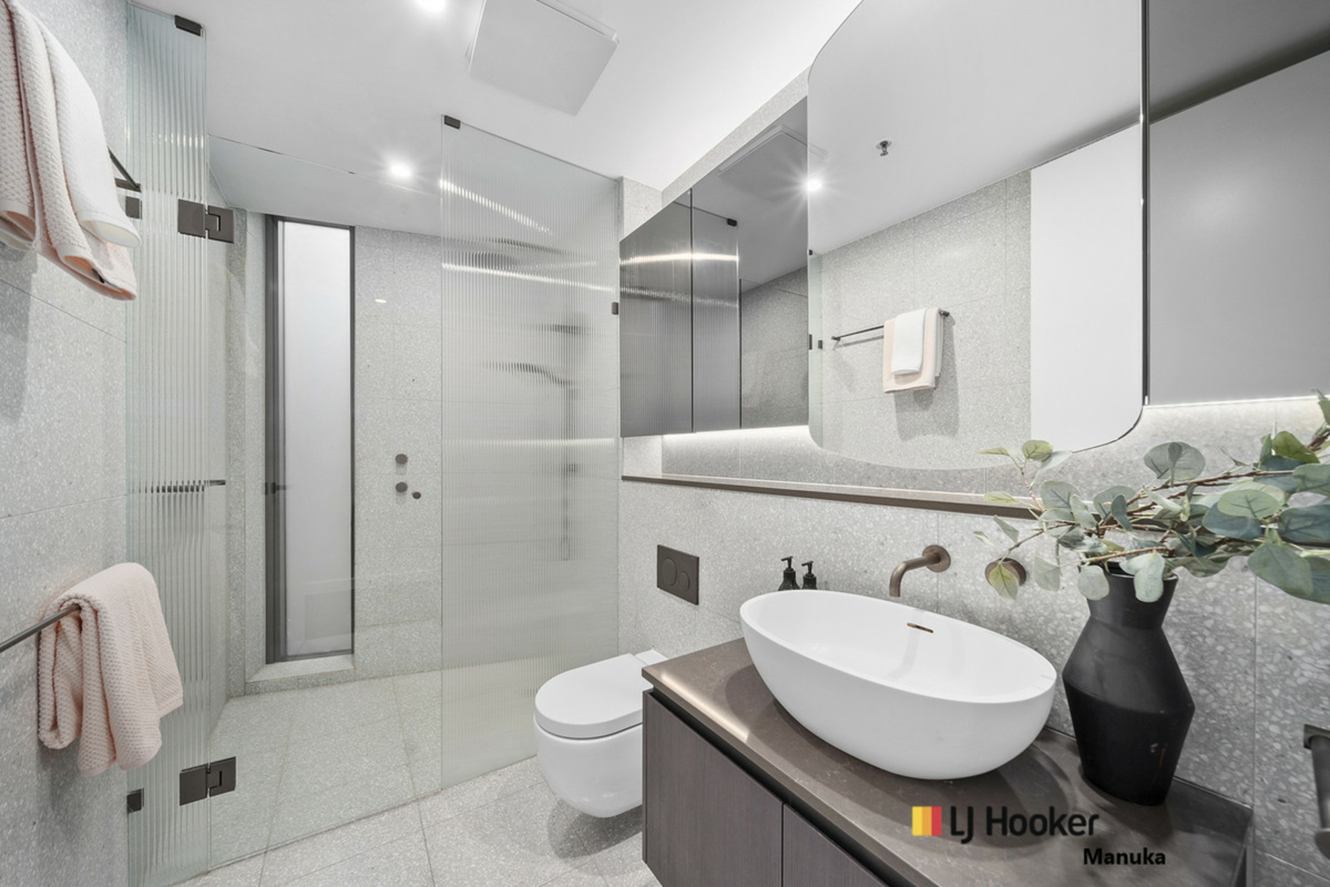 502/45 Honeysett View, KINGSTON
