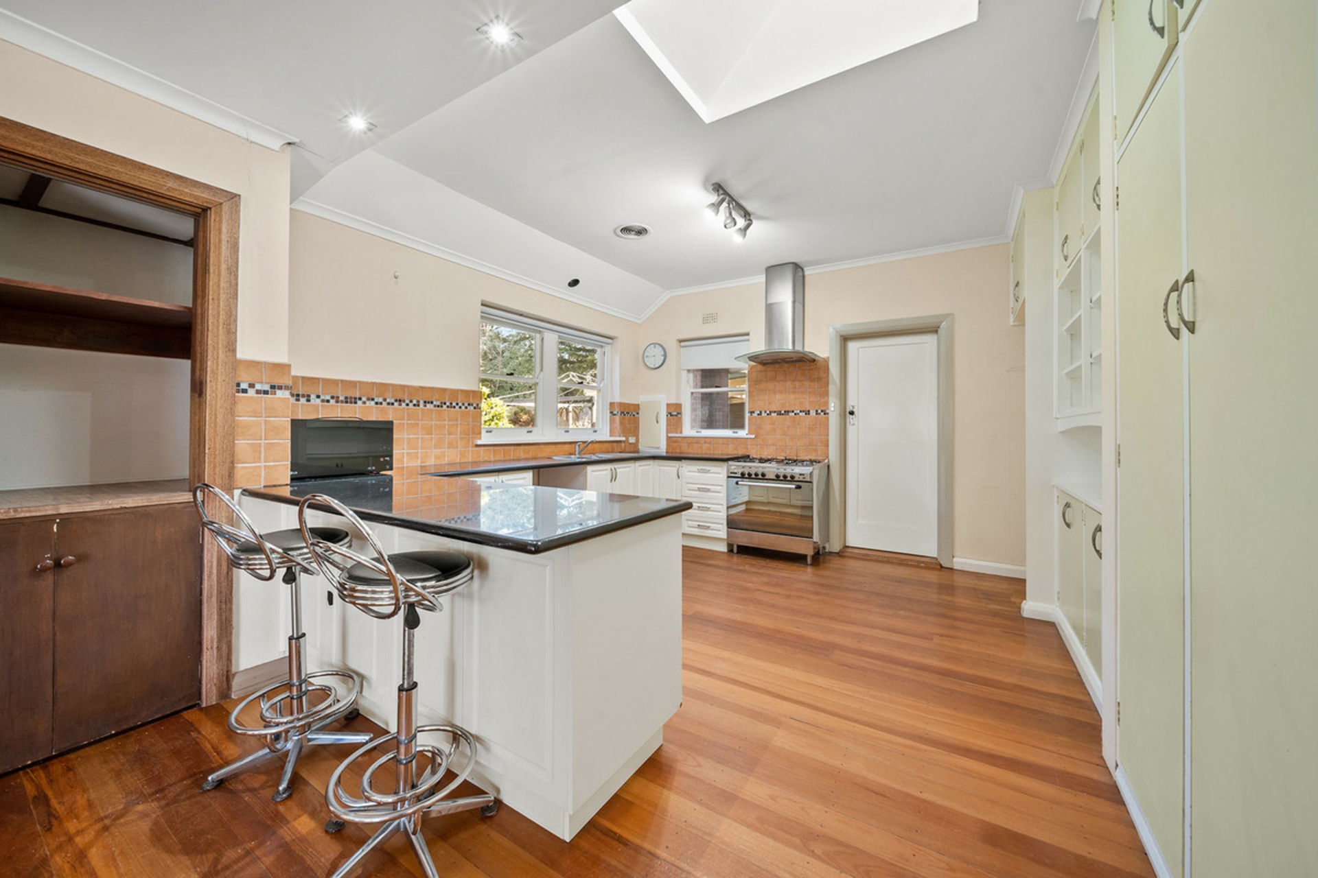 2 Tennyson Crescent, FORREST
