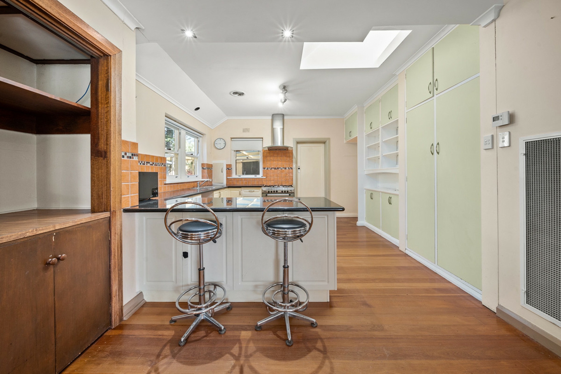 2 Tennyson Crescent, FORREST