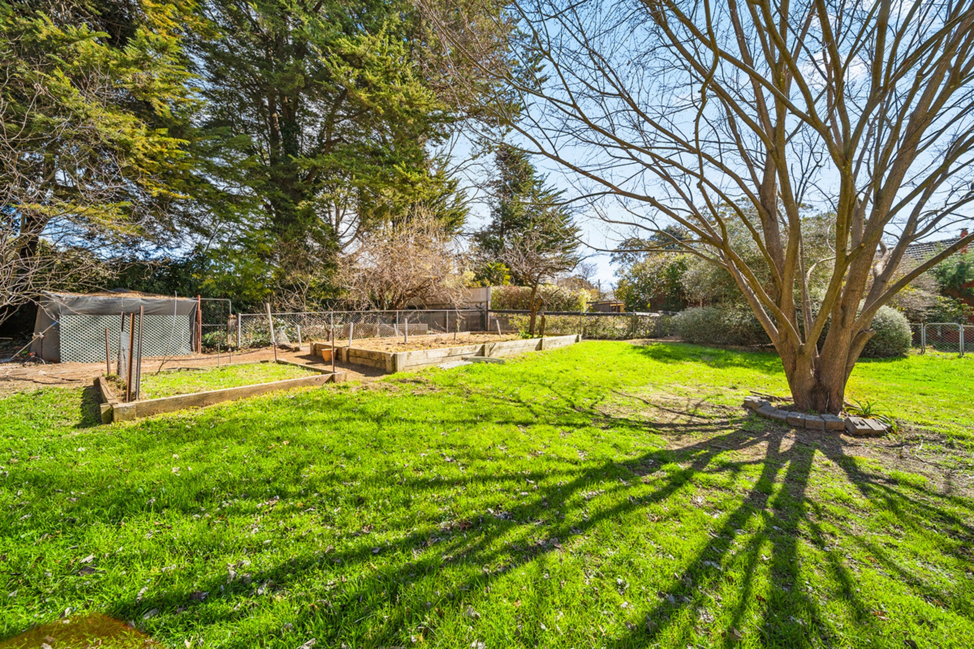 2 Tennyson Crescent, FORREST