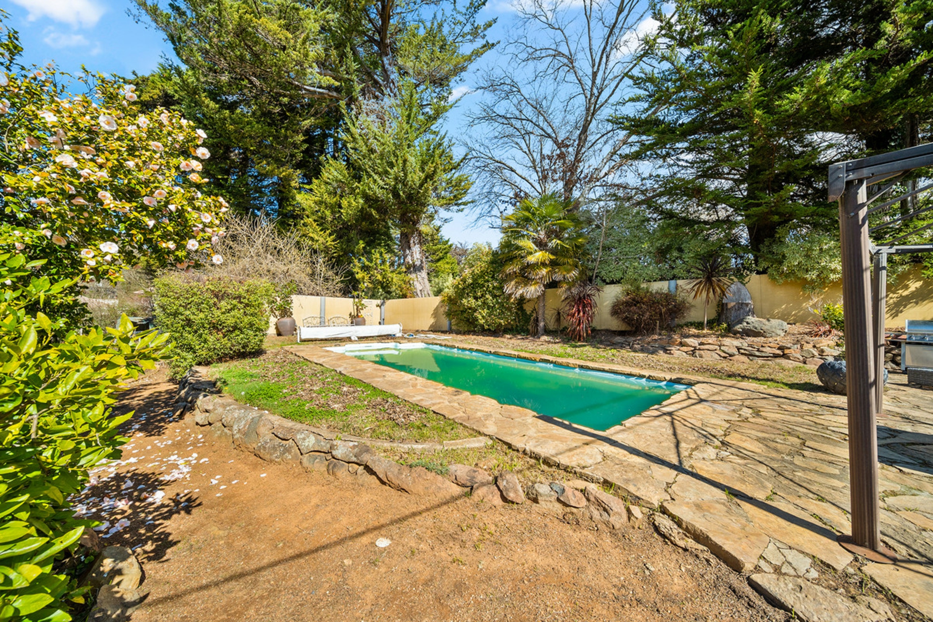 2 Tennyson Crescent, FORREST