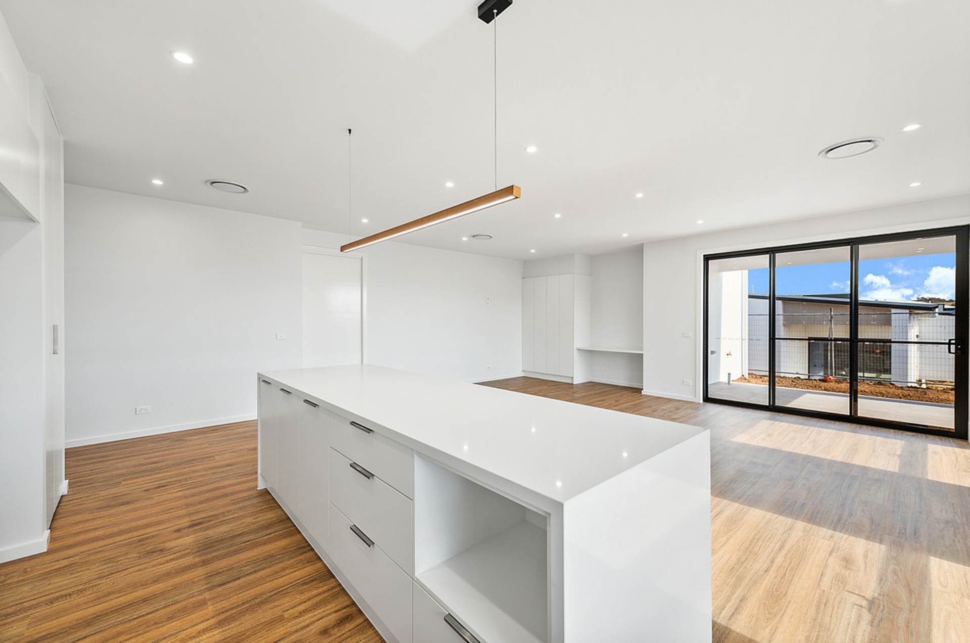 138 Thancoupie Crescent, WHITLAM