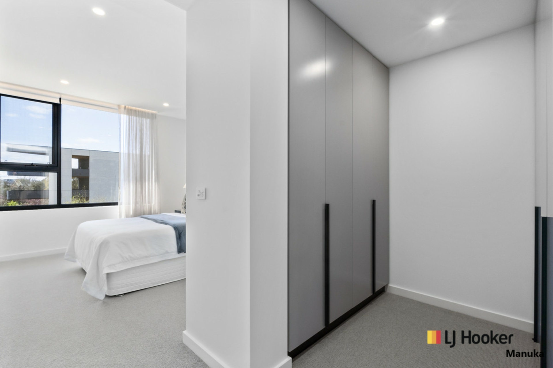 22/7 State Circle, FORREST