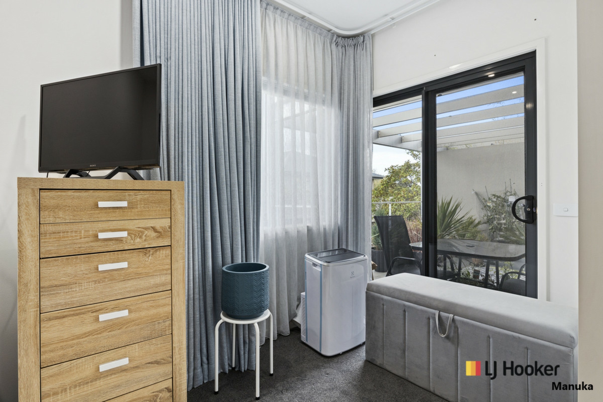 18/25 Jerrabomberra Avenue, NARRABUNDAH