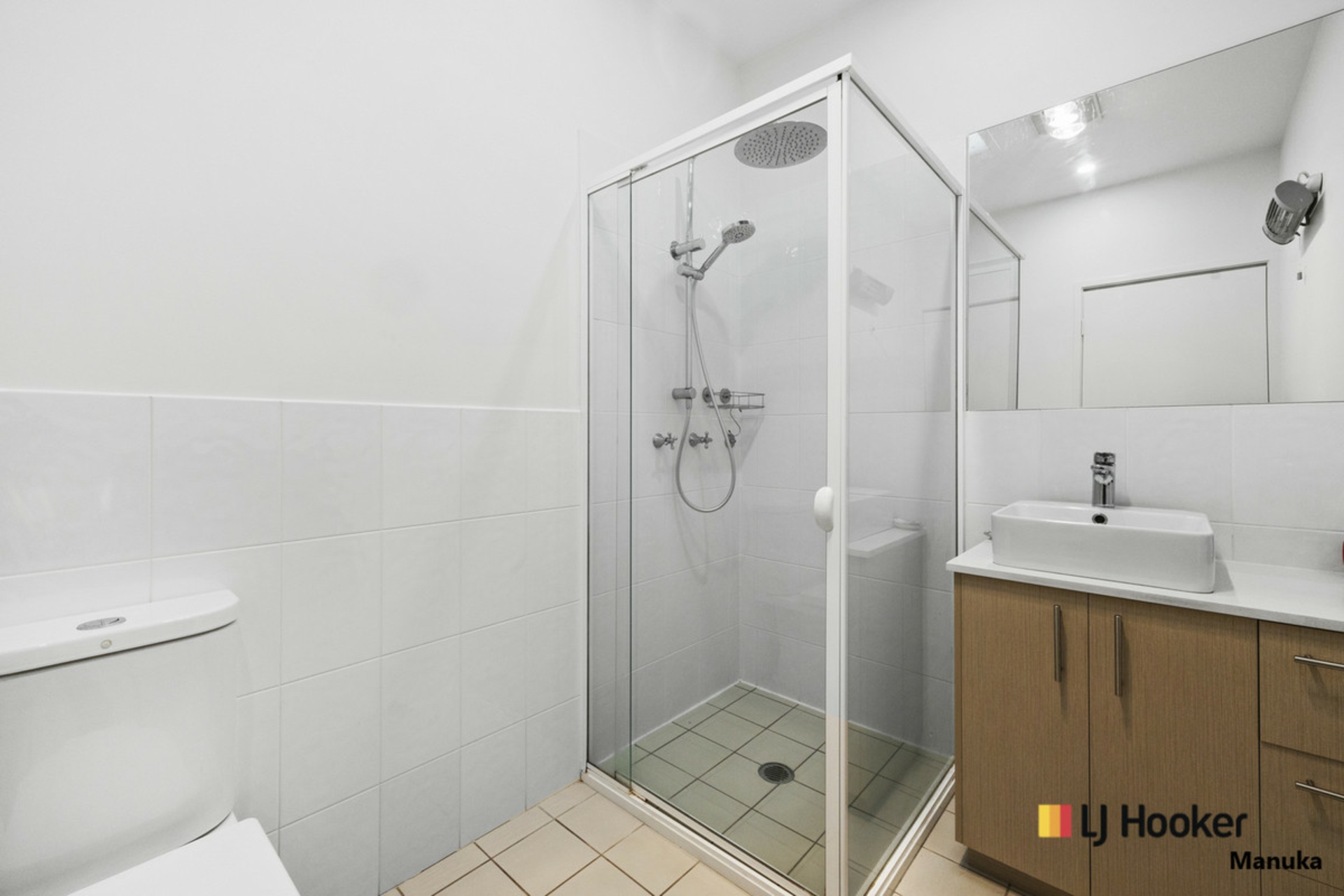 18/25 Jerrabomberra Avenue, NARRABUNDAH