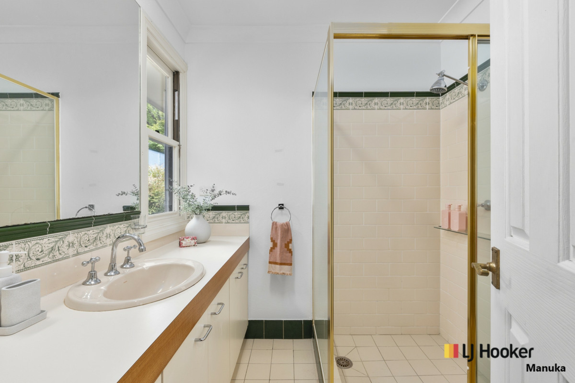 9 Grant Crescent, GRIFFITH