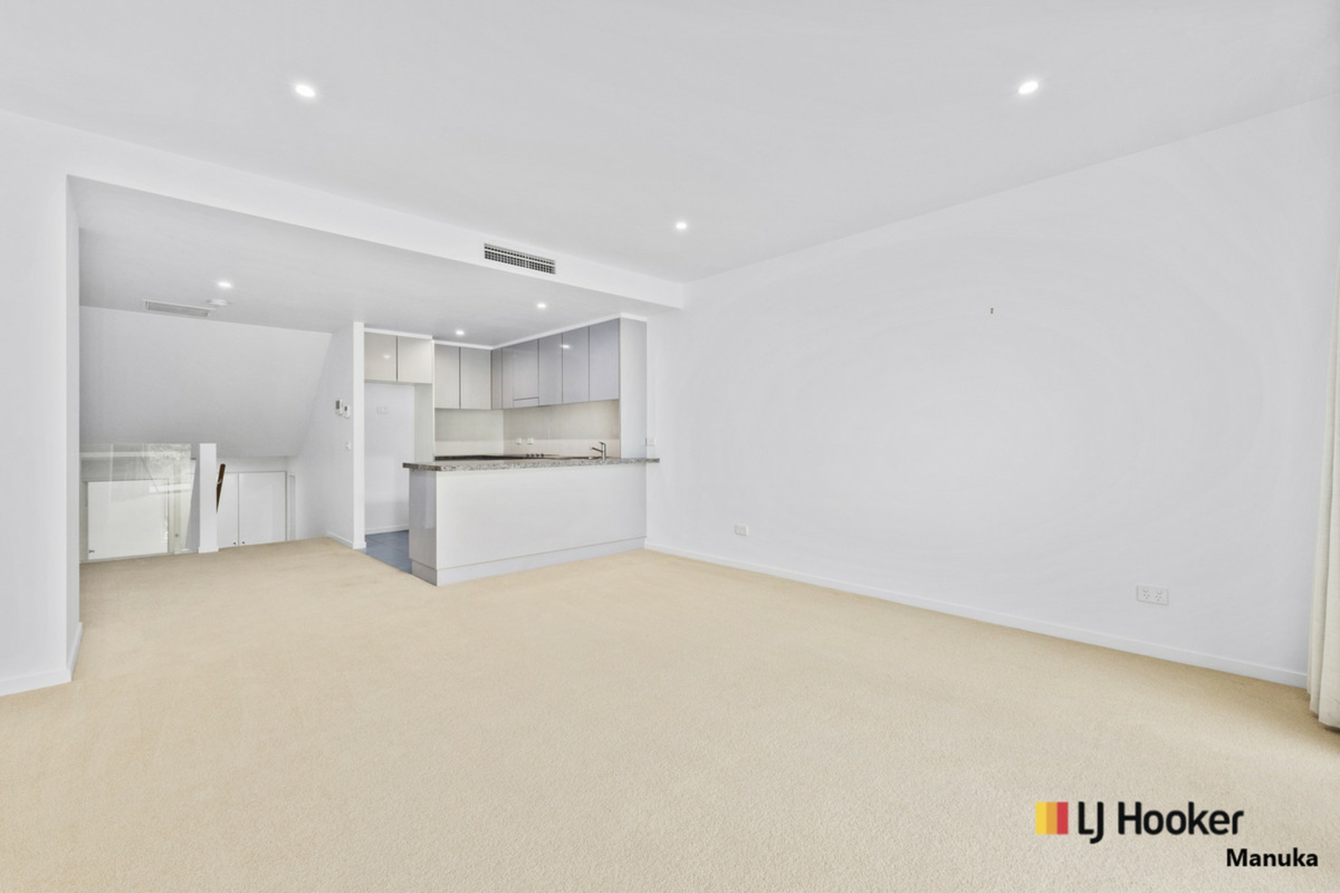 10/43 Blackall Street, BARTON
