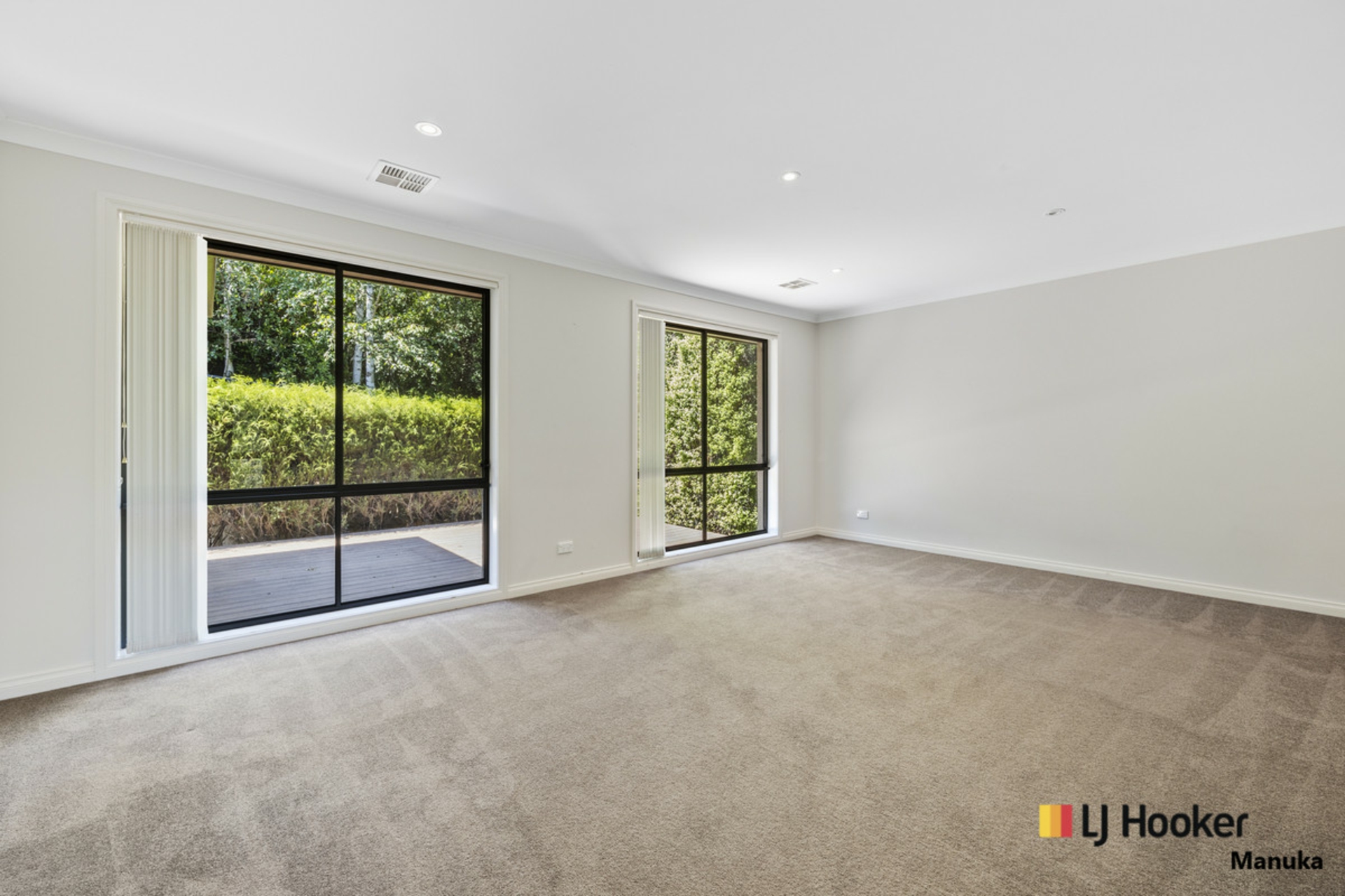 2 Laurence Close, JERRABOMBERRA