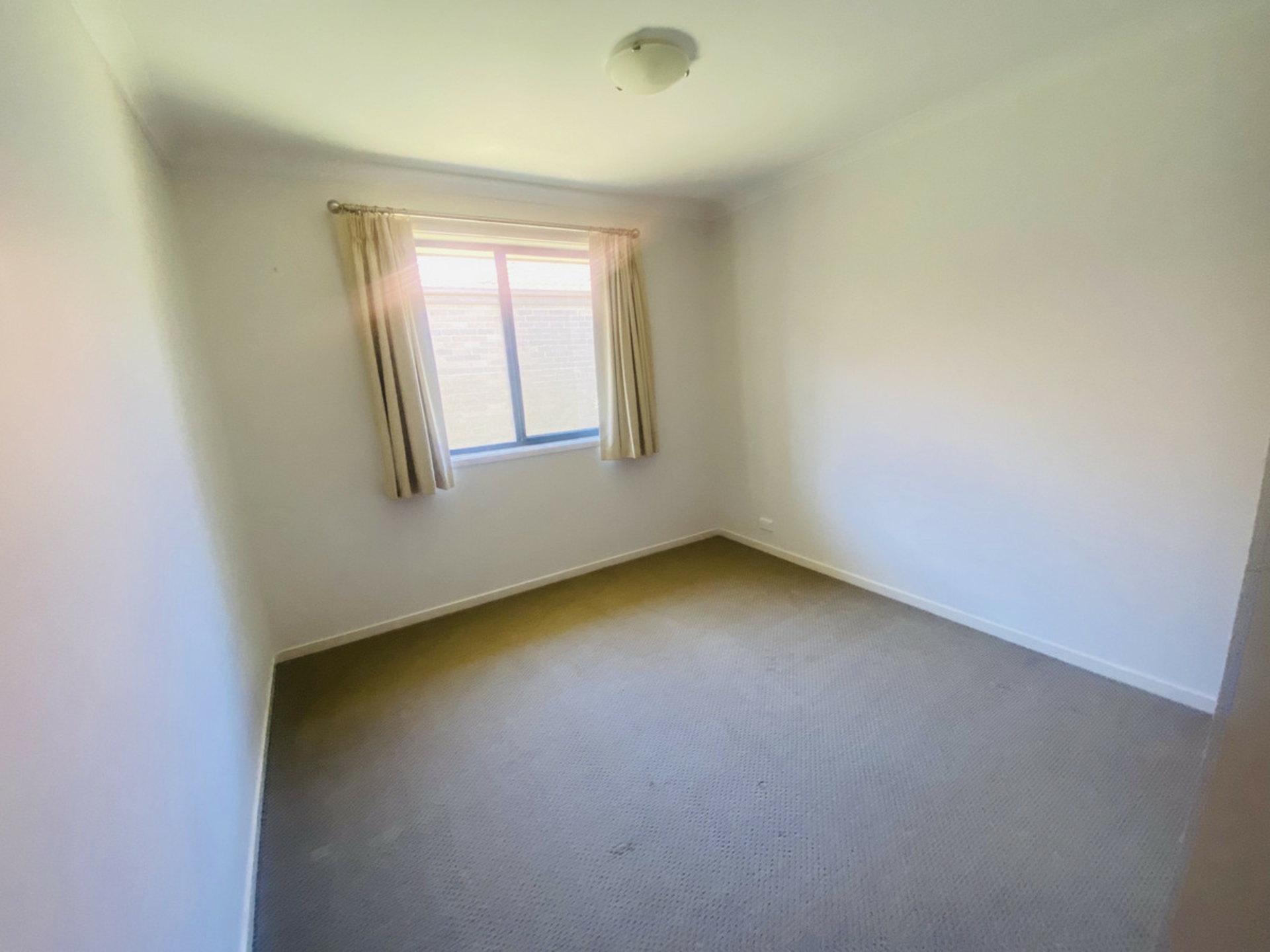 84 Hollows Circuit, MACGREGOR