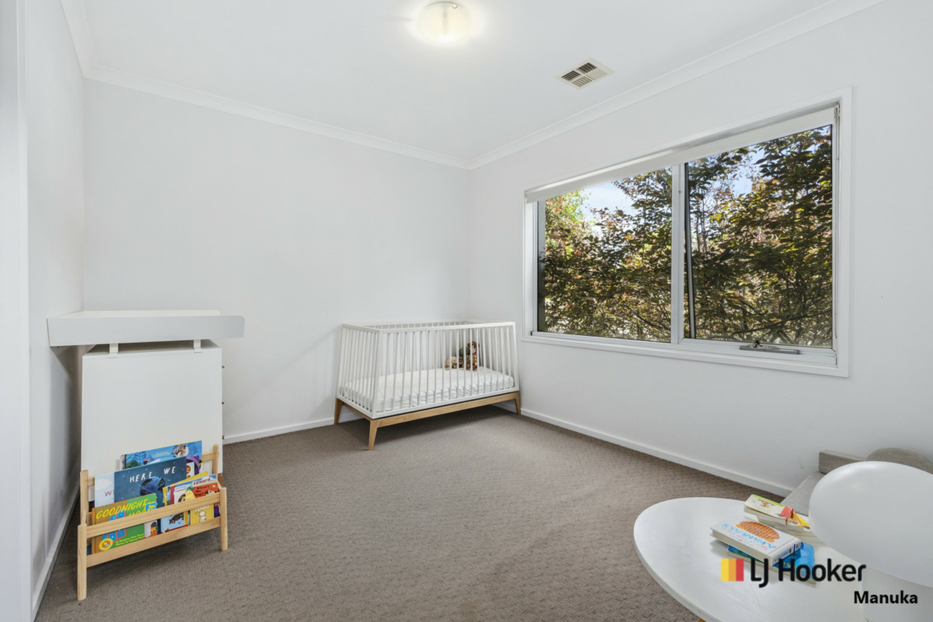 2/134 Blamey Crescent, CAMPBELL