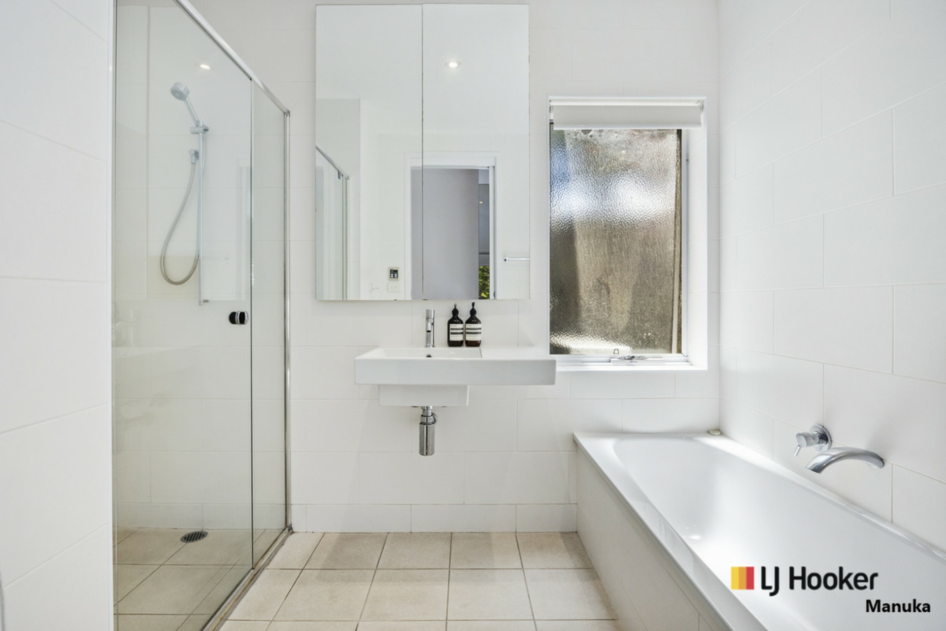 2/134 Blamey Crescent, CAMPBELL