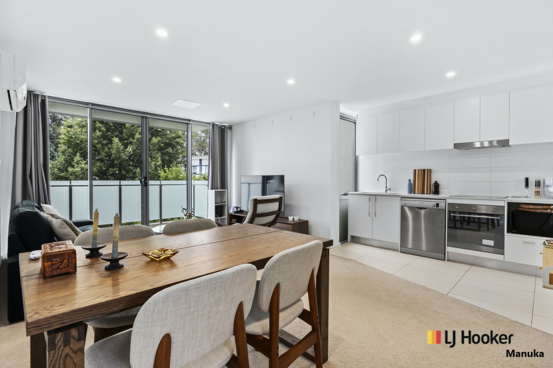 28/41 Hampton Circuit, YARRALUMLA