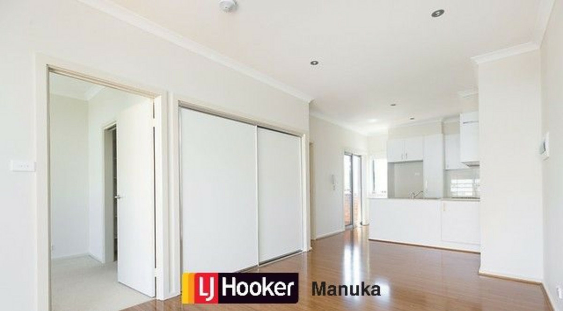 12/17 Majura Avenue, DICKSON