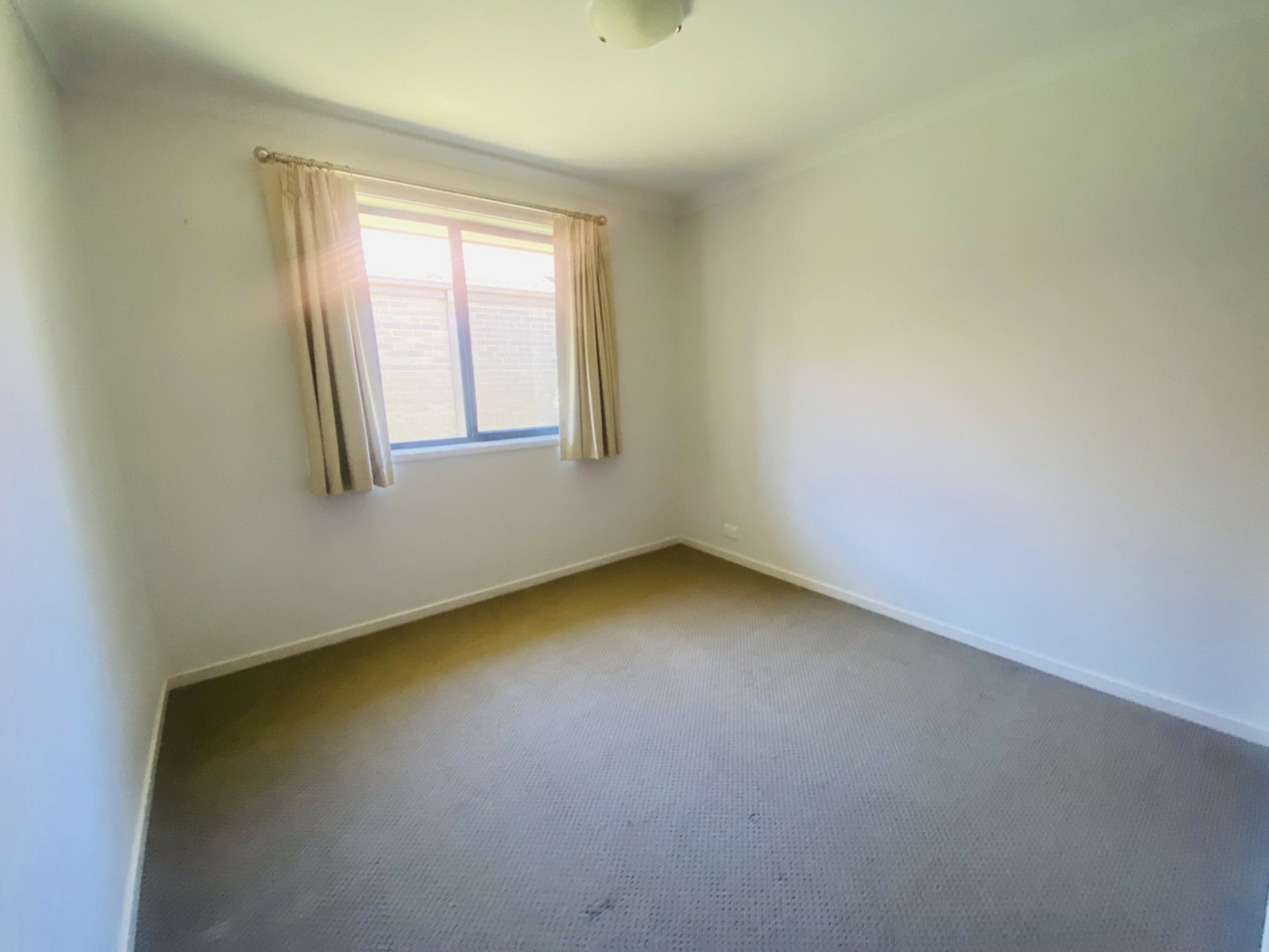 84 Hollows Circuit, MACGREGOR