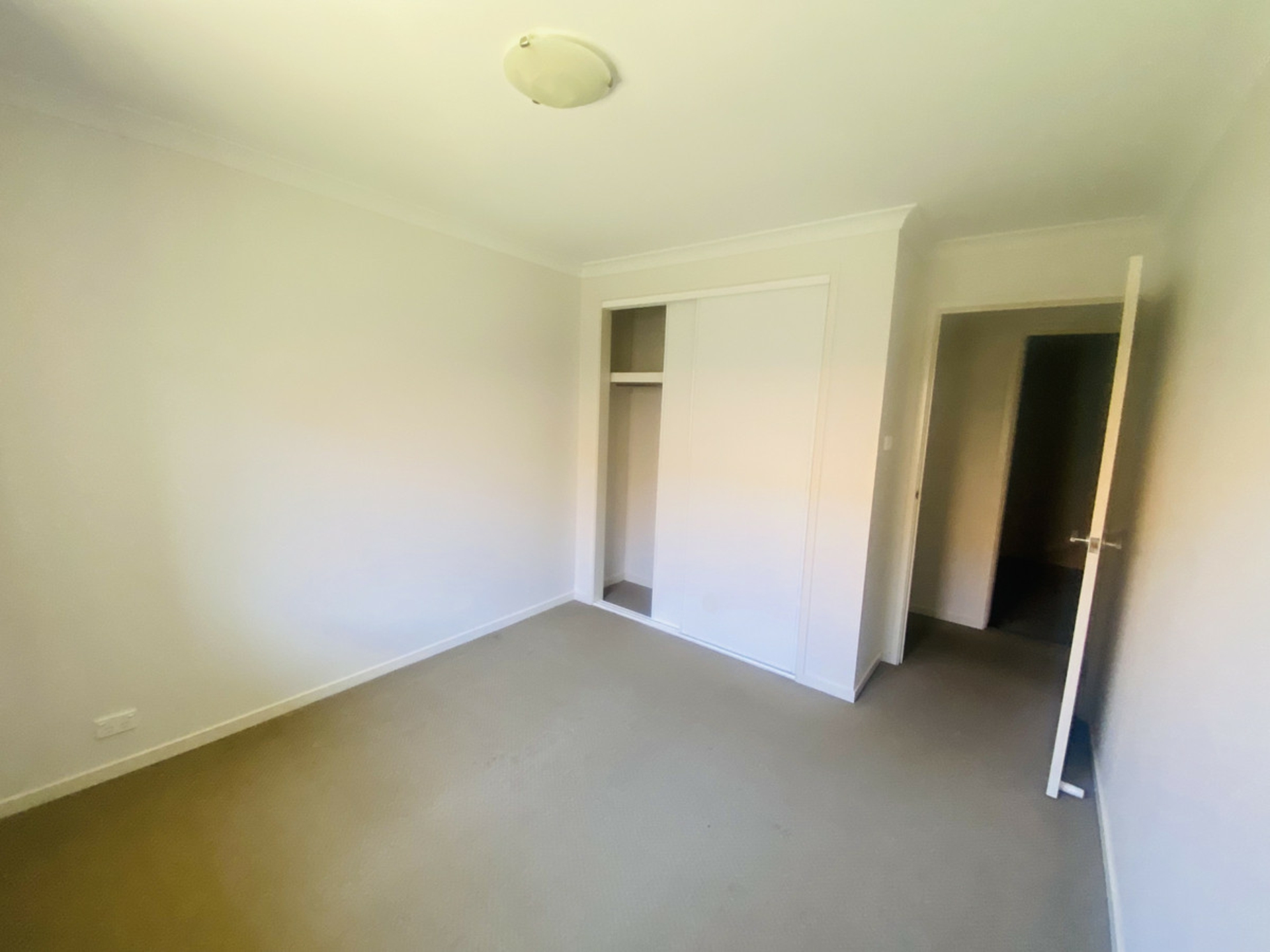 84 Hollows Circuit, MACGREGOR