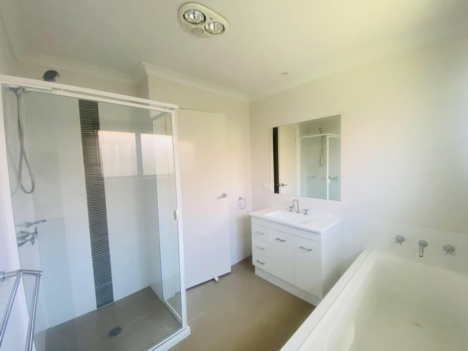 84 Hollows Circuit, MACGREGOR