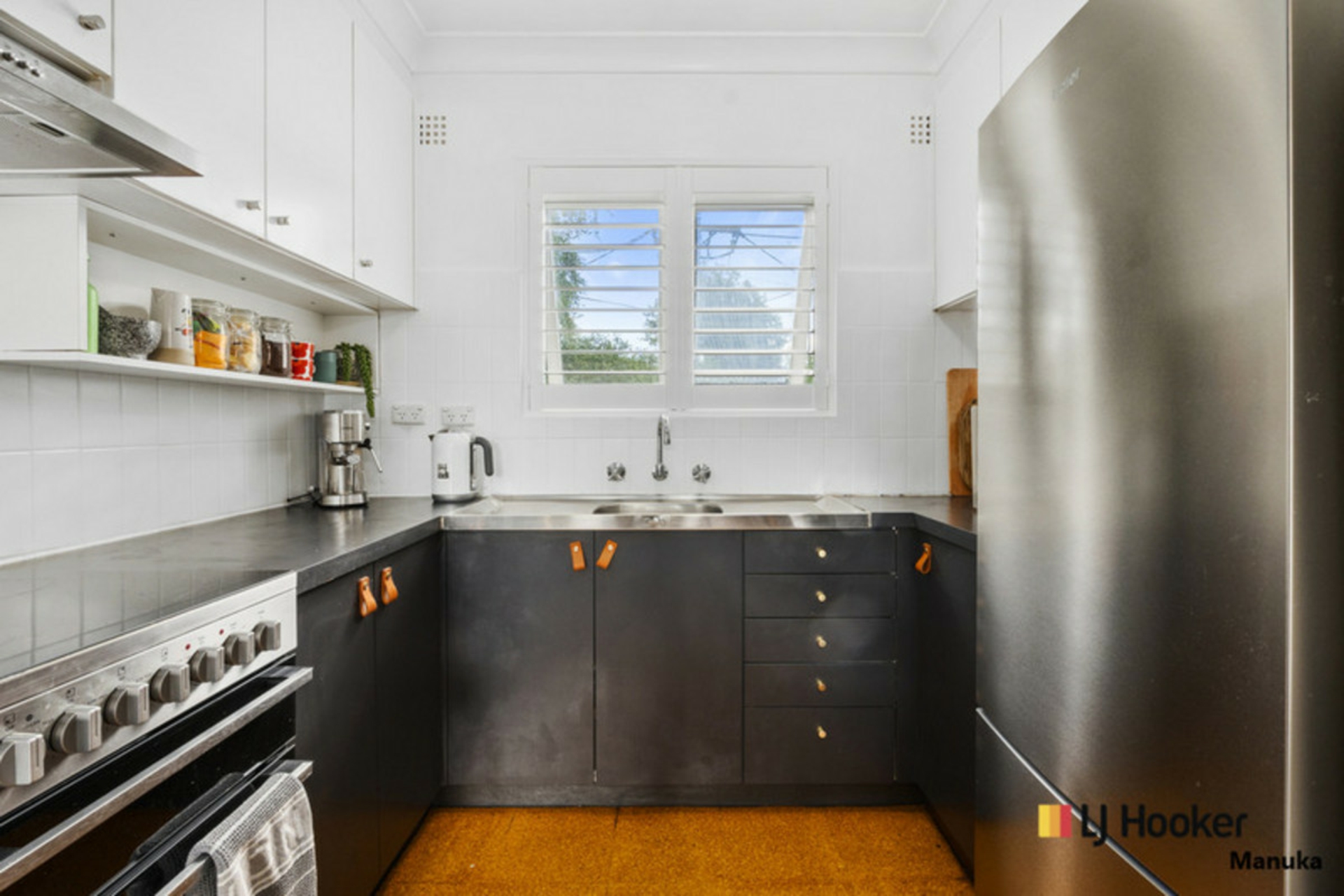 4/51 Newdegate Street, DEAKIN