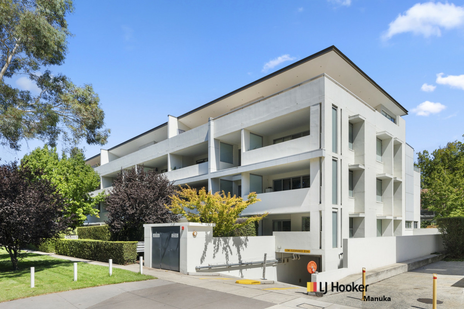 11/28 Canberra Avenue, FORREST