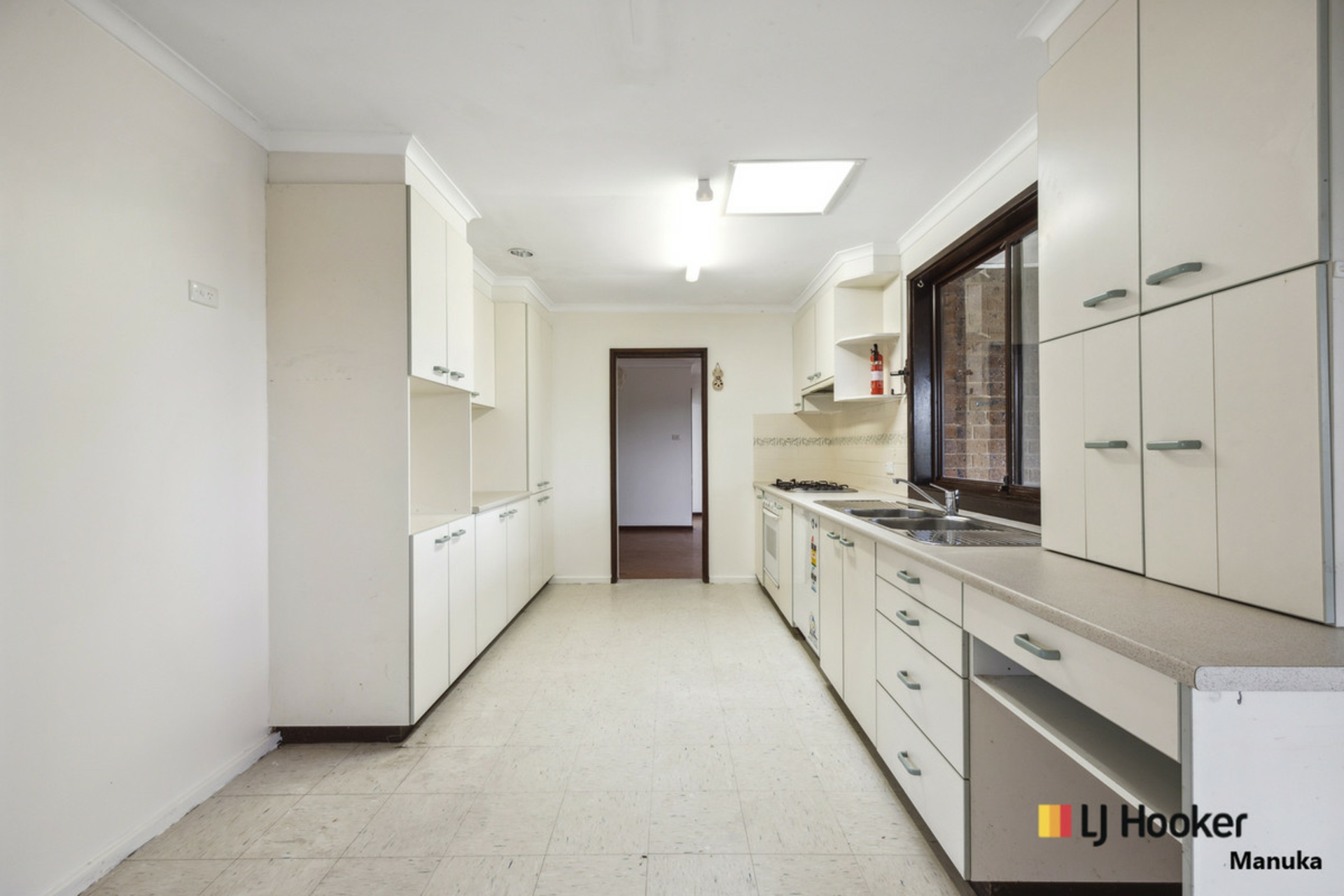 10 Emerton Street, EVATT