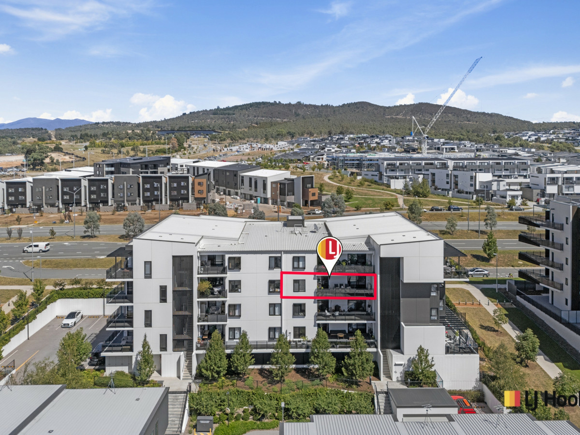 27/200 John Gorton Drive, COOMBS