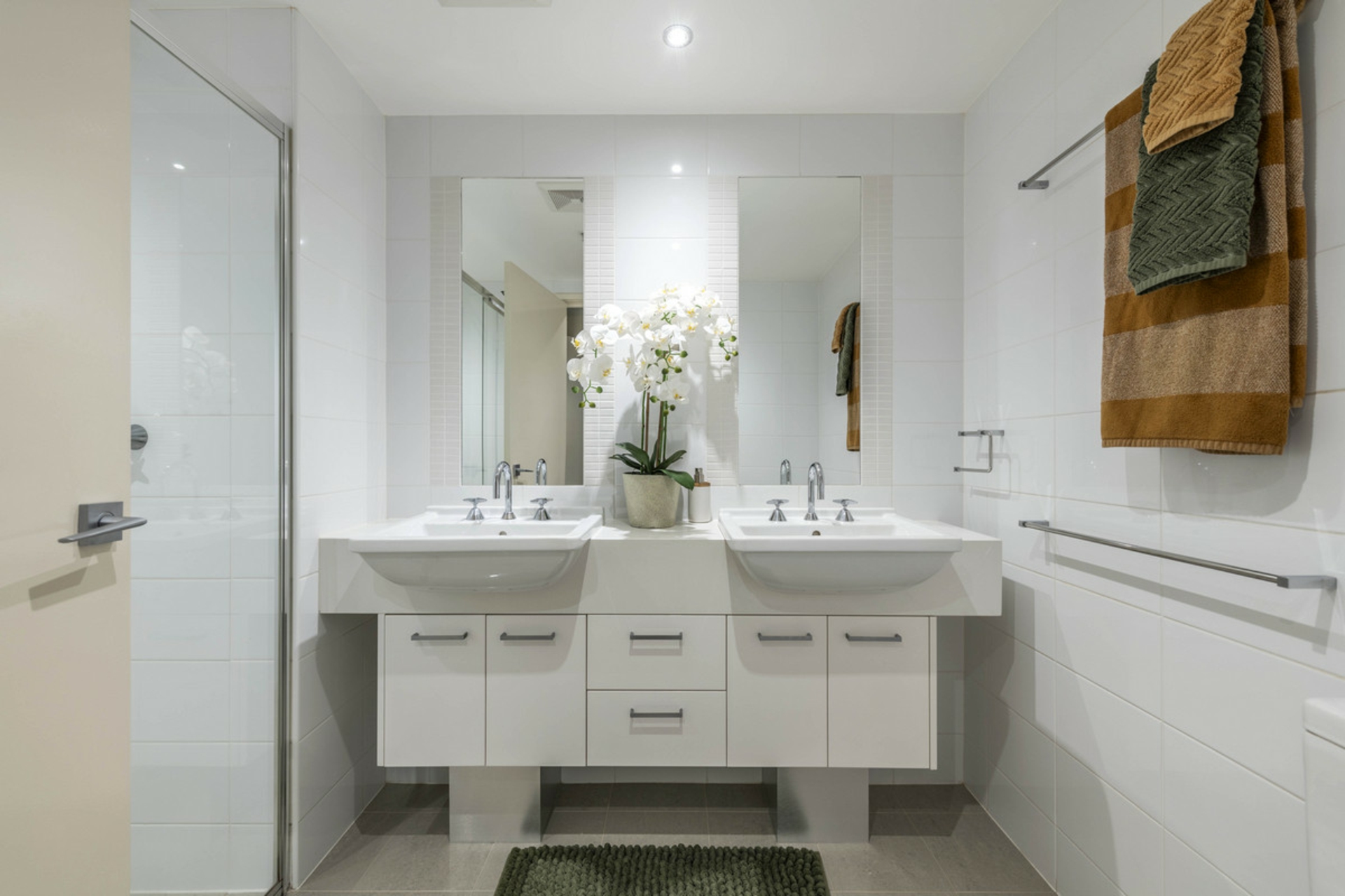 100/2 Edinburgh Avenue, CITY
