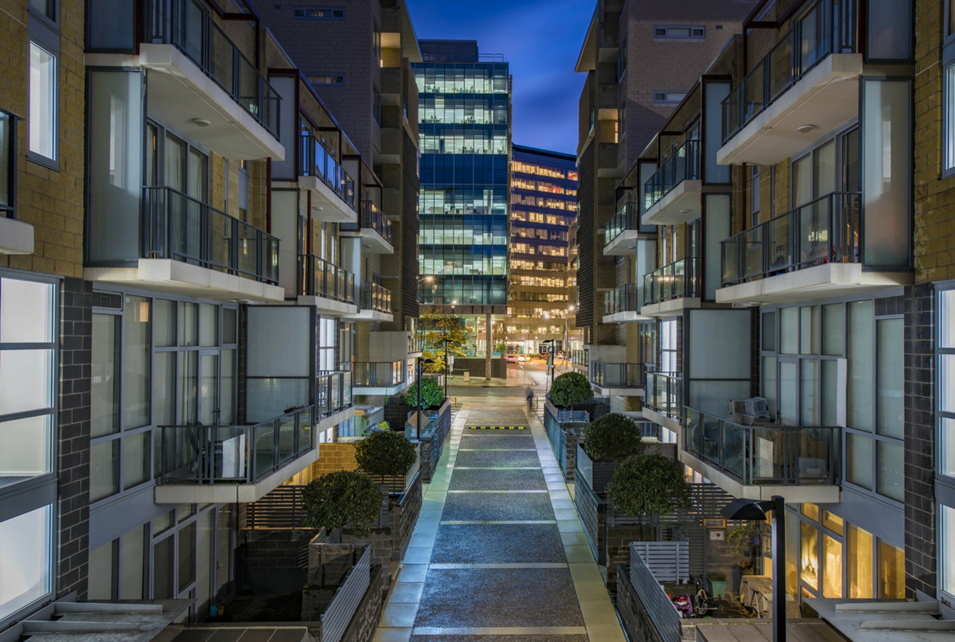100/2 Edinburgh Avenue, CITY